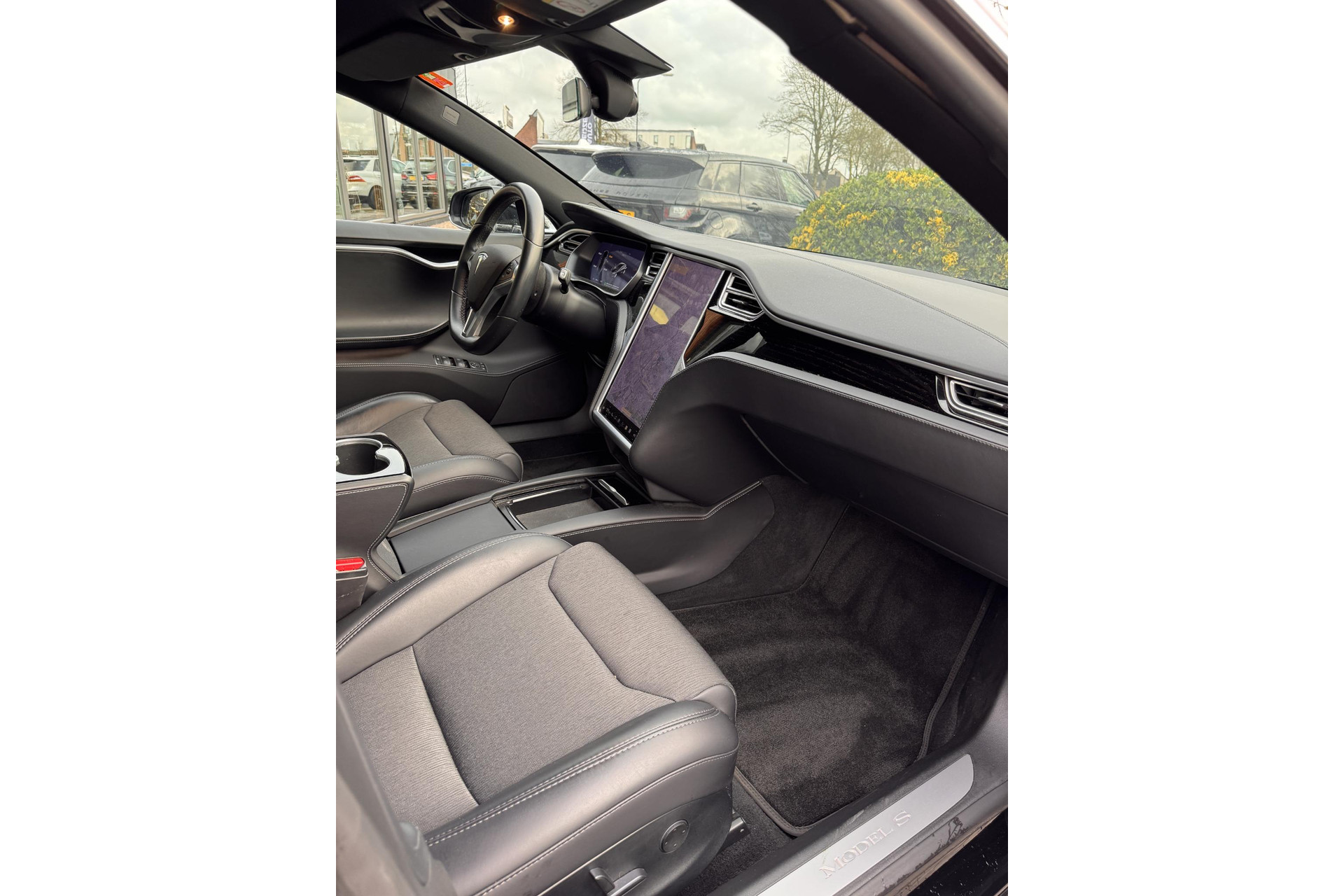 Tesla Model S 75D Base 2018  10