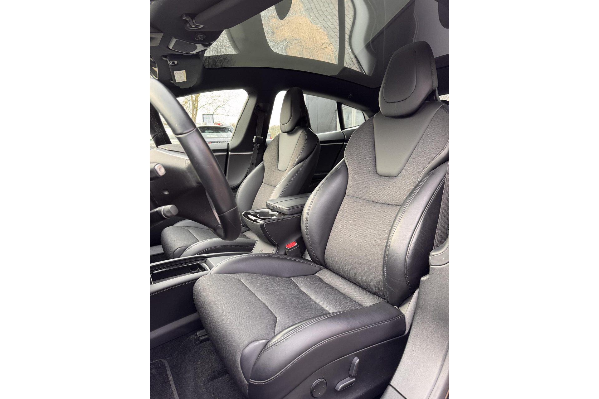 Tesla Model S 75D Base 2018  17