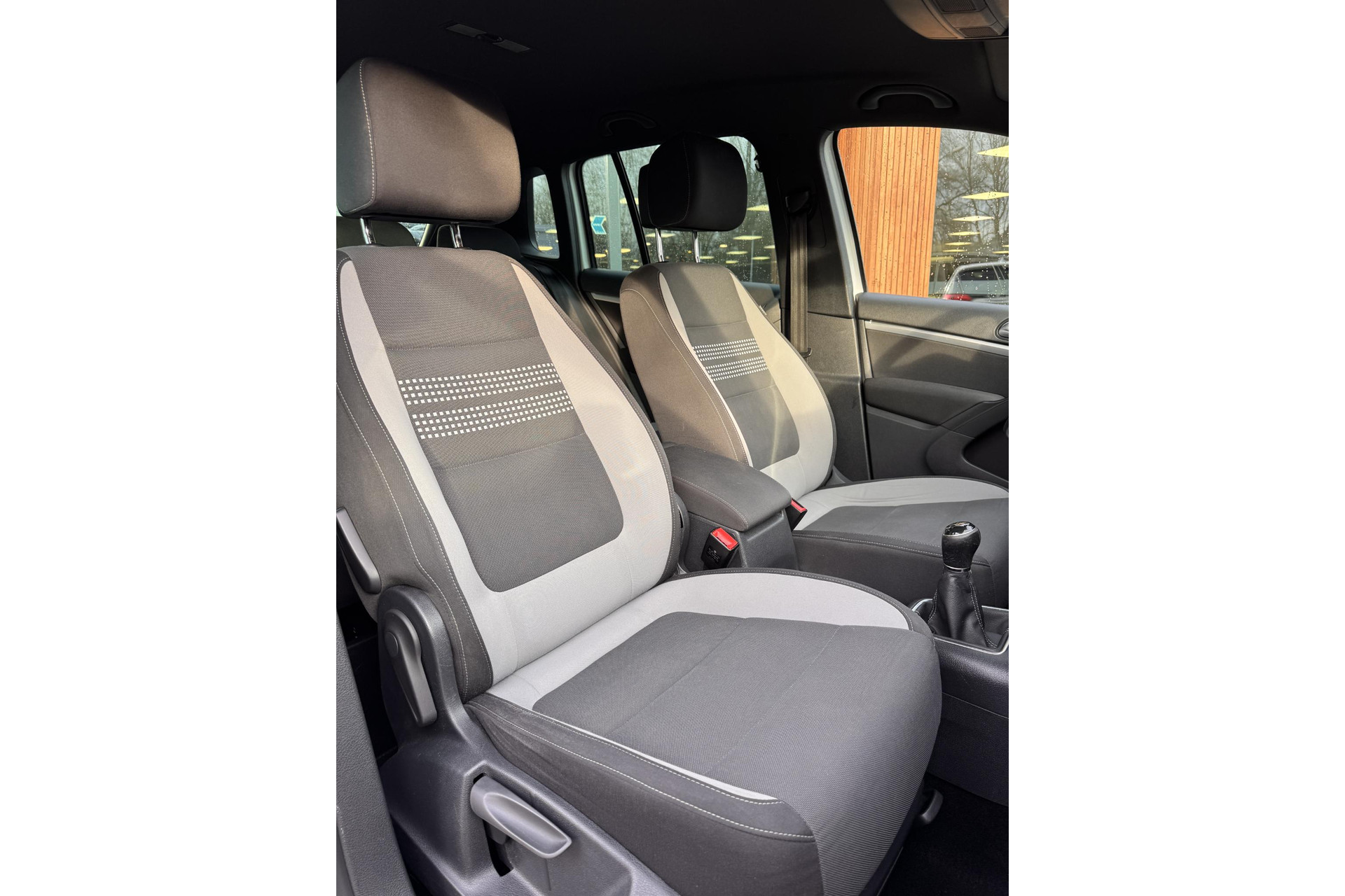 Volkswagen Tiguan 1.4 TSI LIFE 2014 Pure white (0Q0Q) 12