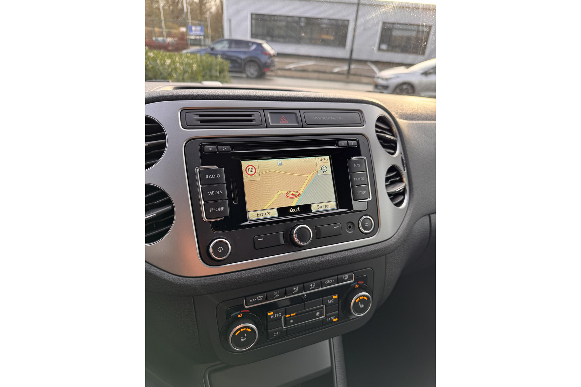 Volkswagen Tiguan 1.4 TSI LIFE 2014 Pure white (0Q0Q) 13