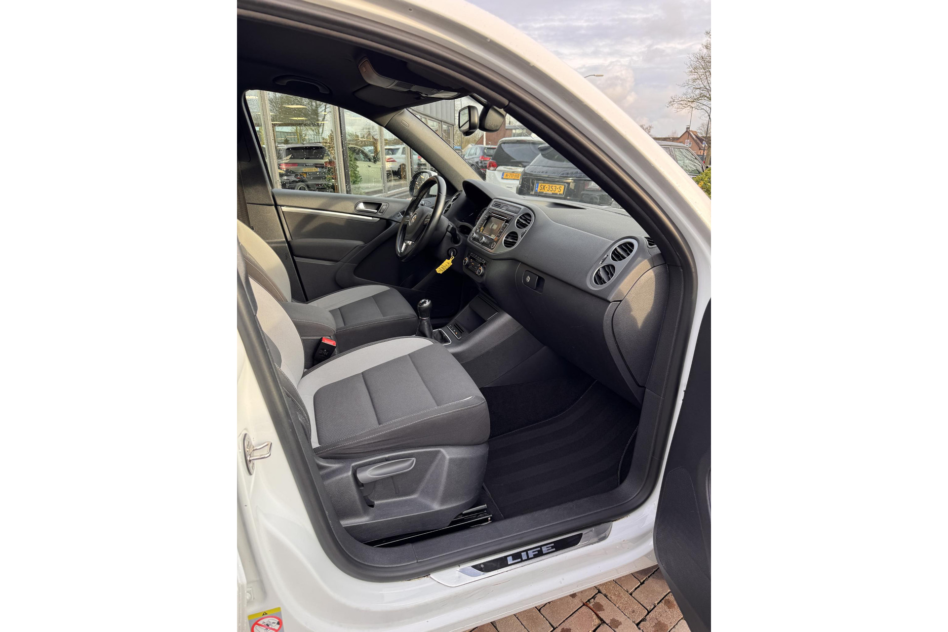 Volkswagen Tiguan 1.4 TSI LIFE 2014 Pure white (0Q0Q) 7