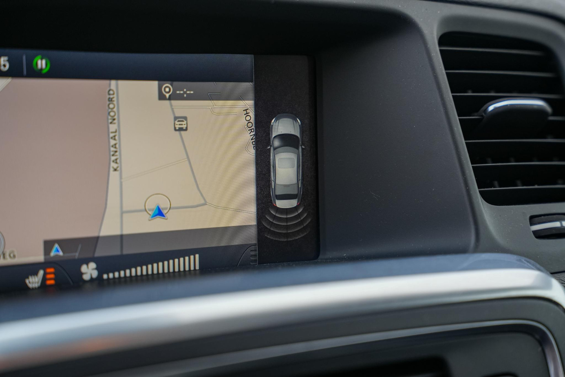 Volvo S60 1.6 T3 R-Design 2012 ELECTRIC SILVER (477) 19