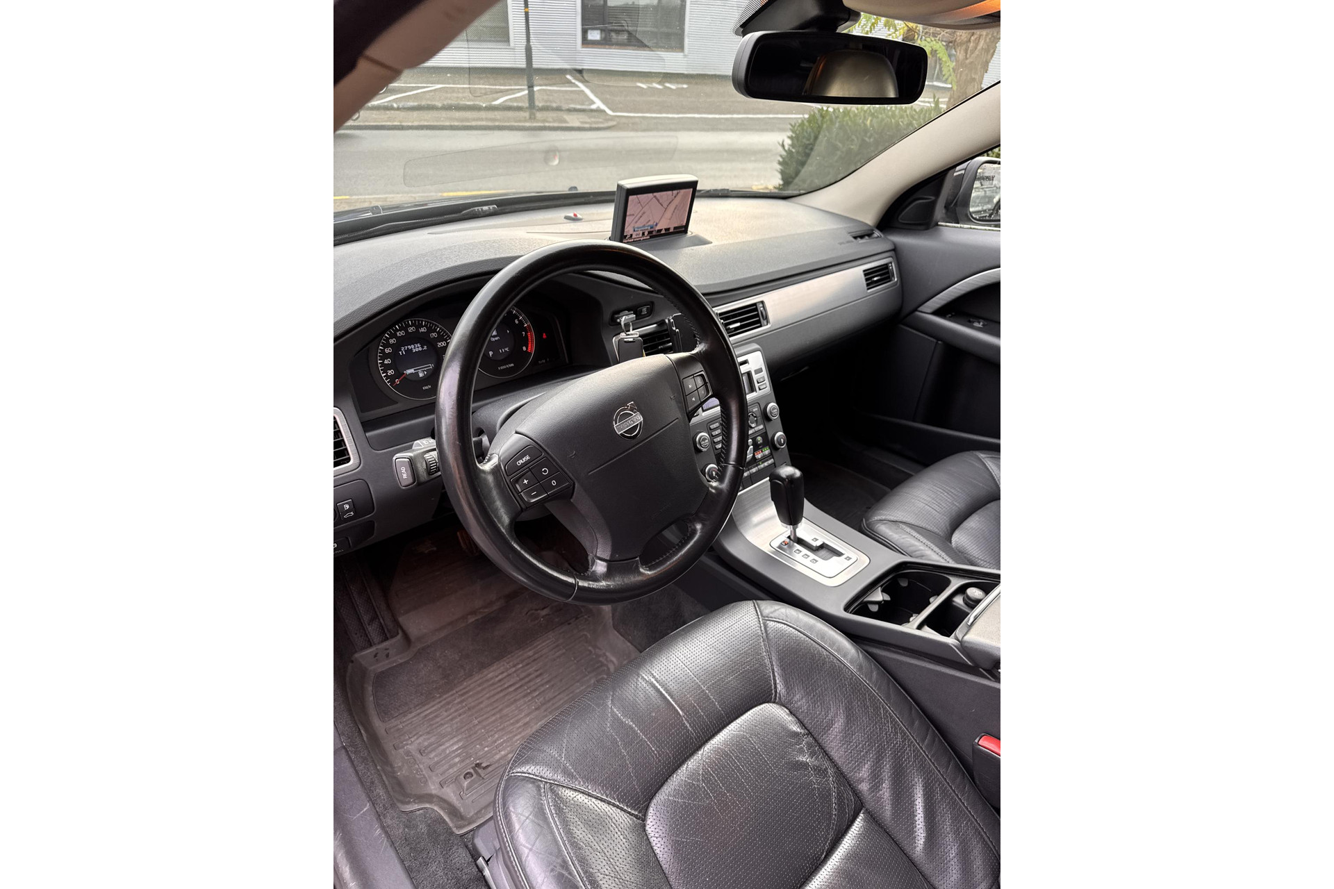 Volvo V70 3.2 Momentum 2007 BLACK SOLID (STONE) (019) 15