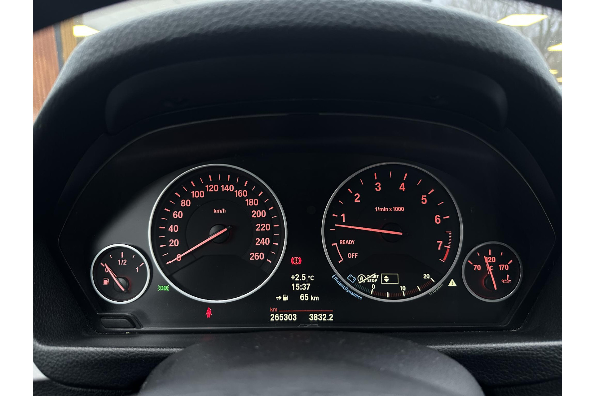 BMW 3-serie 320i EfficientDynamics Edition High Executive 2013 BLACK SAPPHIRE METALLIC (475) 16