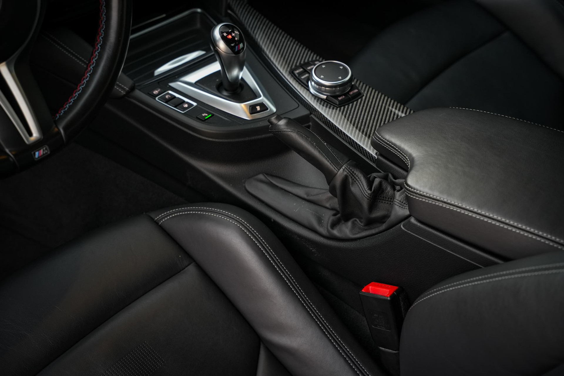 BMW 4 Serie Coupé M4 2015  29