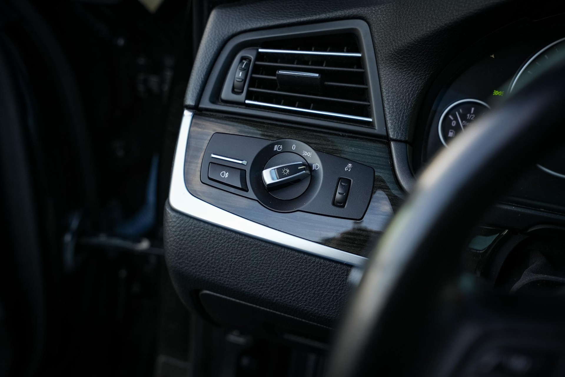 BMW 5 Serie Touring 530d High Executive 2015 black-sapphire metallic (475) 22