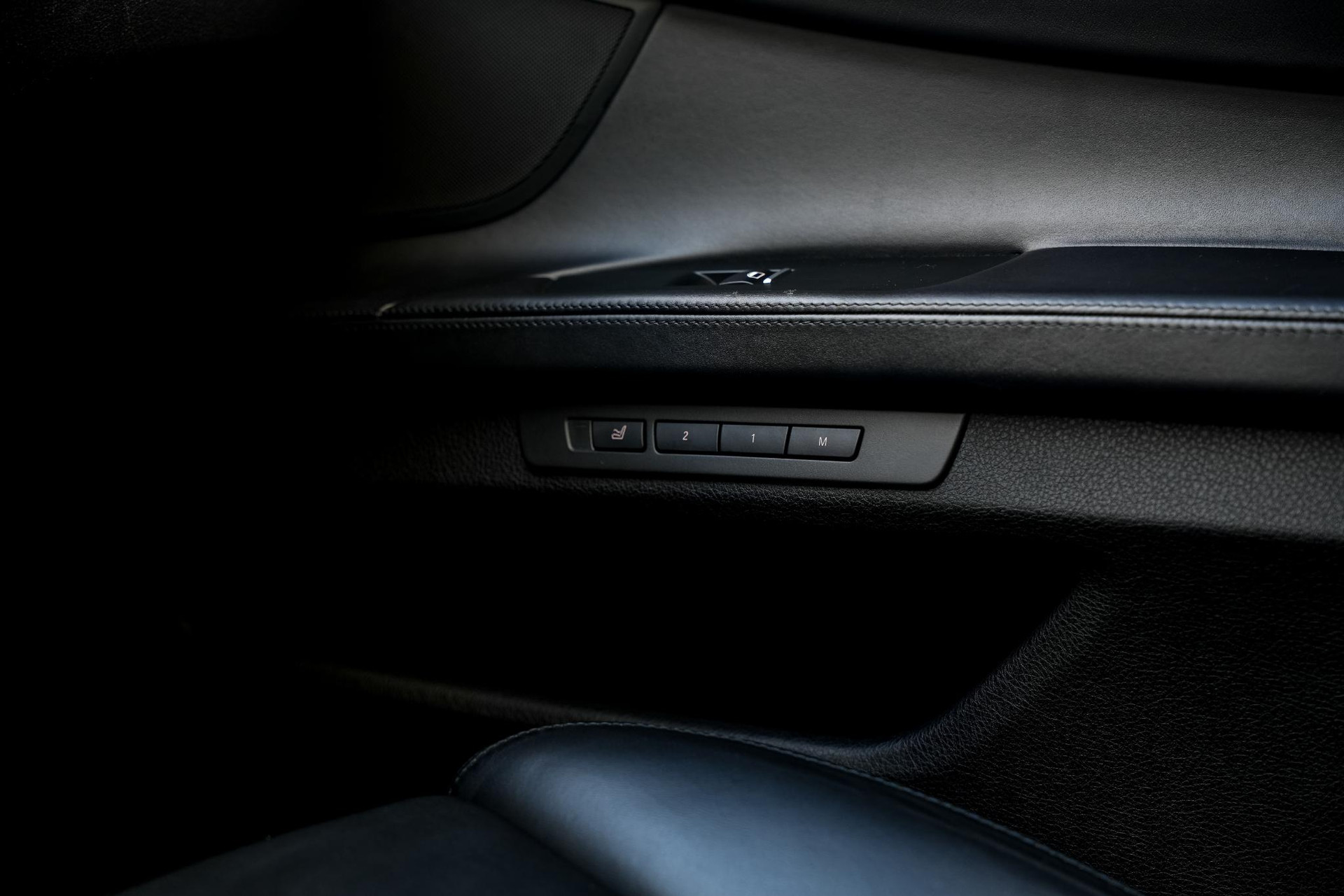 BMW 7 Serie 740i ActiveHybrid High Executive 2013 Carbonschwarz metallic 24