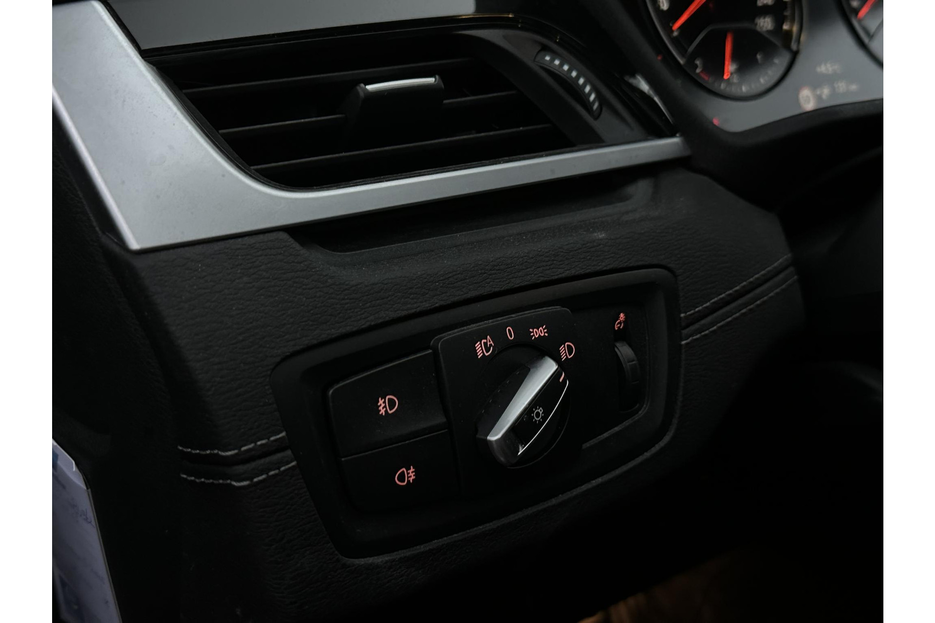 BMW X1 xDrive25e eDrive Edition 2021 Mineral-grau metallic (B39) 14