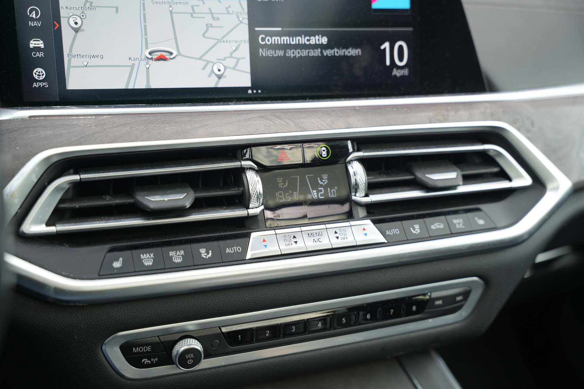 BMW X5 xDrive45e High Executive 2020  32