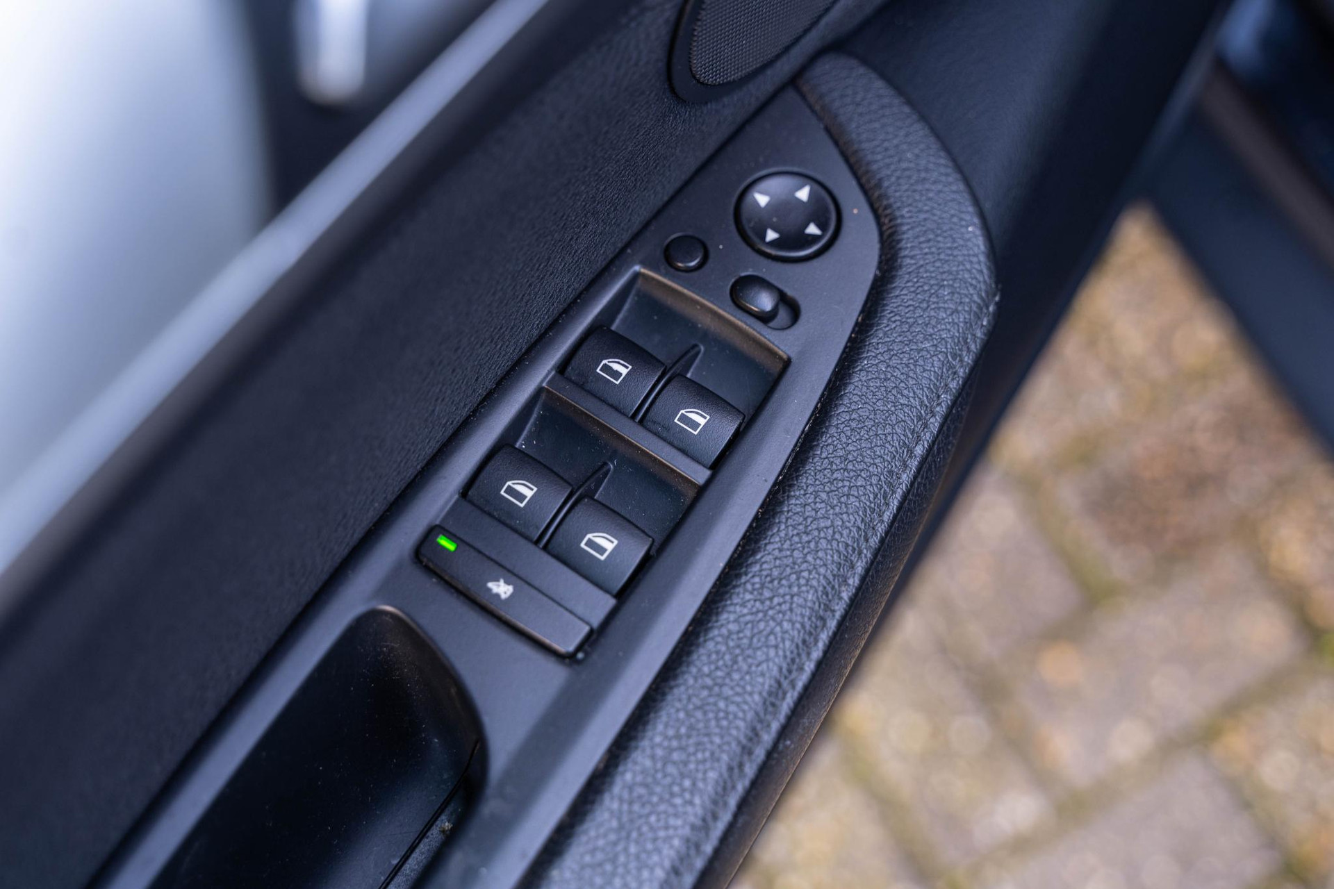 BMW X6 xDrive40d High Executive 2011 Saphirschwarz metallic 14