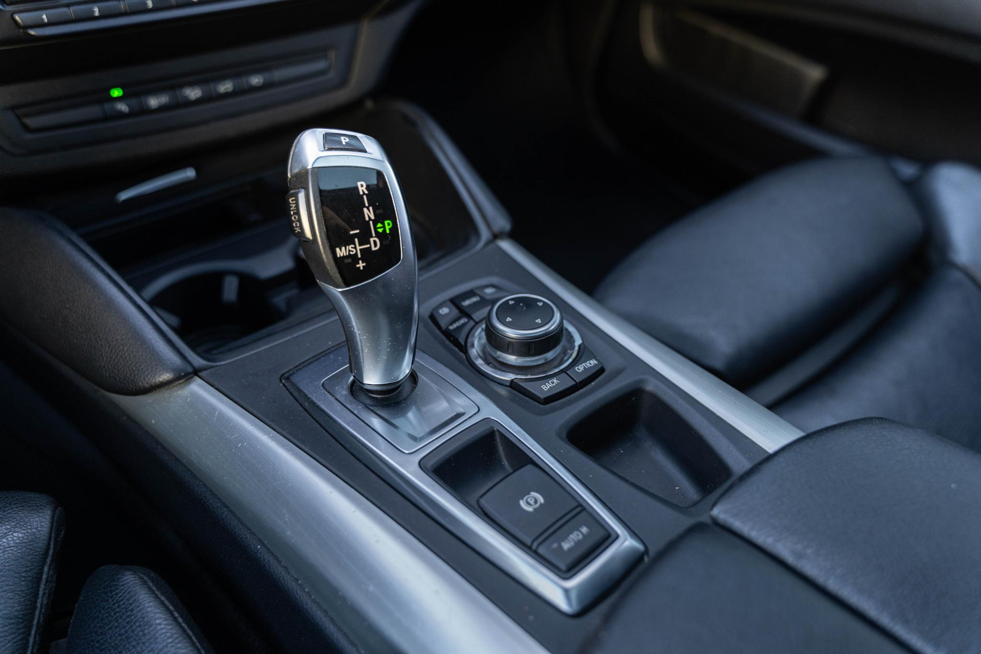 BMW X6 xDrive40d High Executive 2011 Saphirschwarz metallic 15