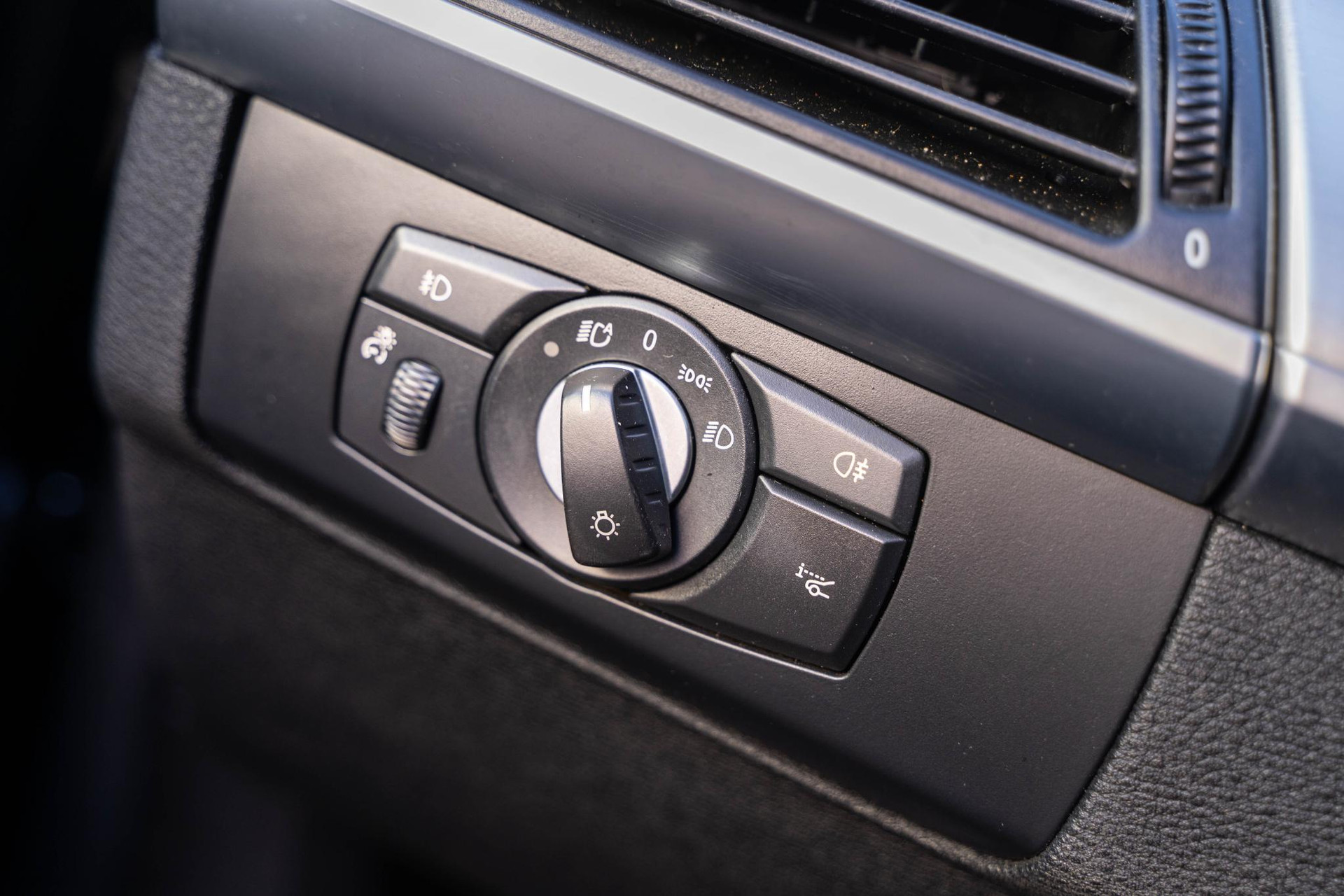 BMW X6 xDrive40d High Executive 2011 Saphirschwarz metallic 30