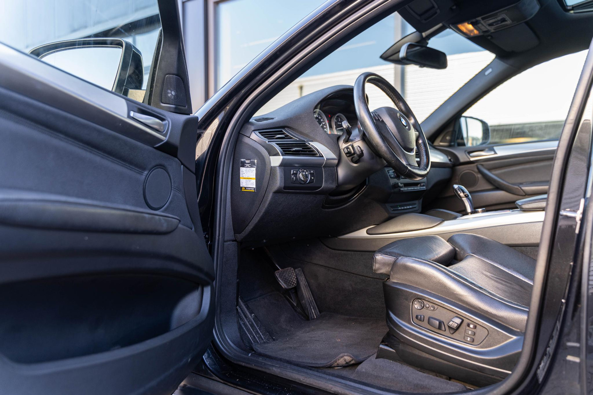 BMW X6 xDrive40d High Executive 2011 Saphirschwarz metallic 6