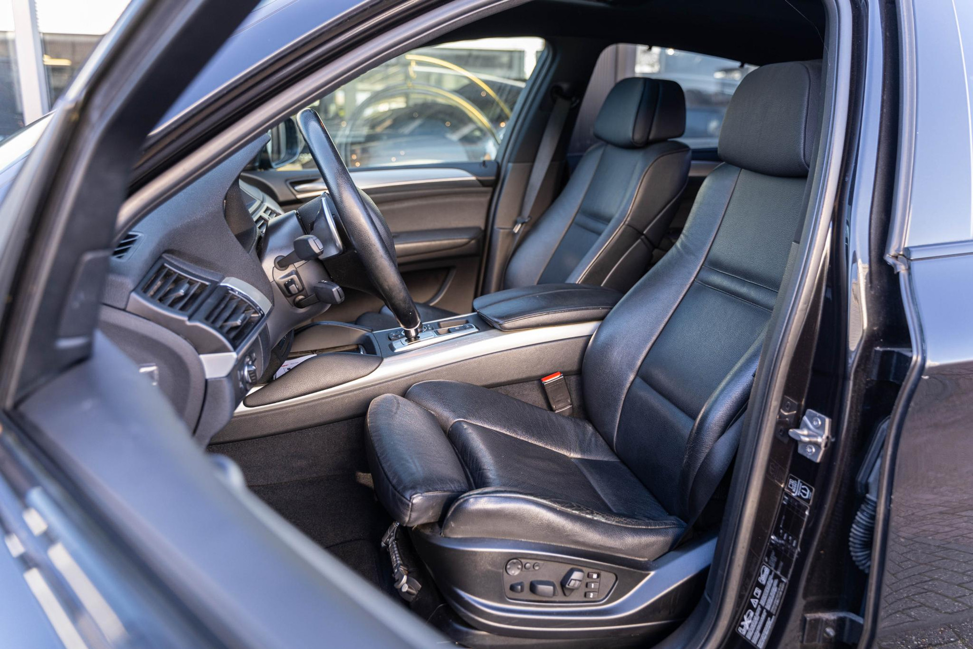 BMW X6 xDrive40d High Executive 2011 Saphirschwarz metallic 8