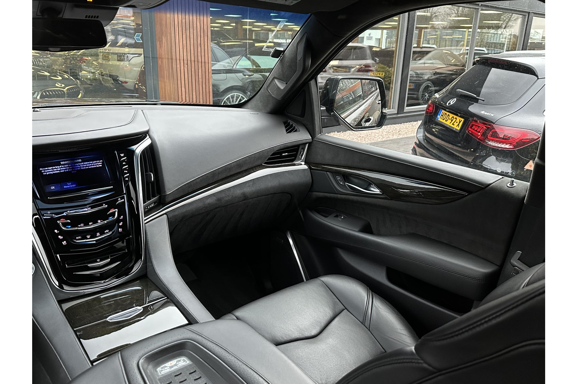 Cadillac Escalade 6.2 V8 Platinum 2018  22