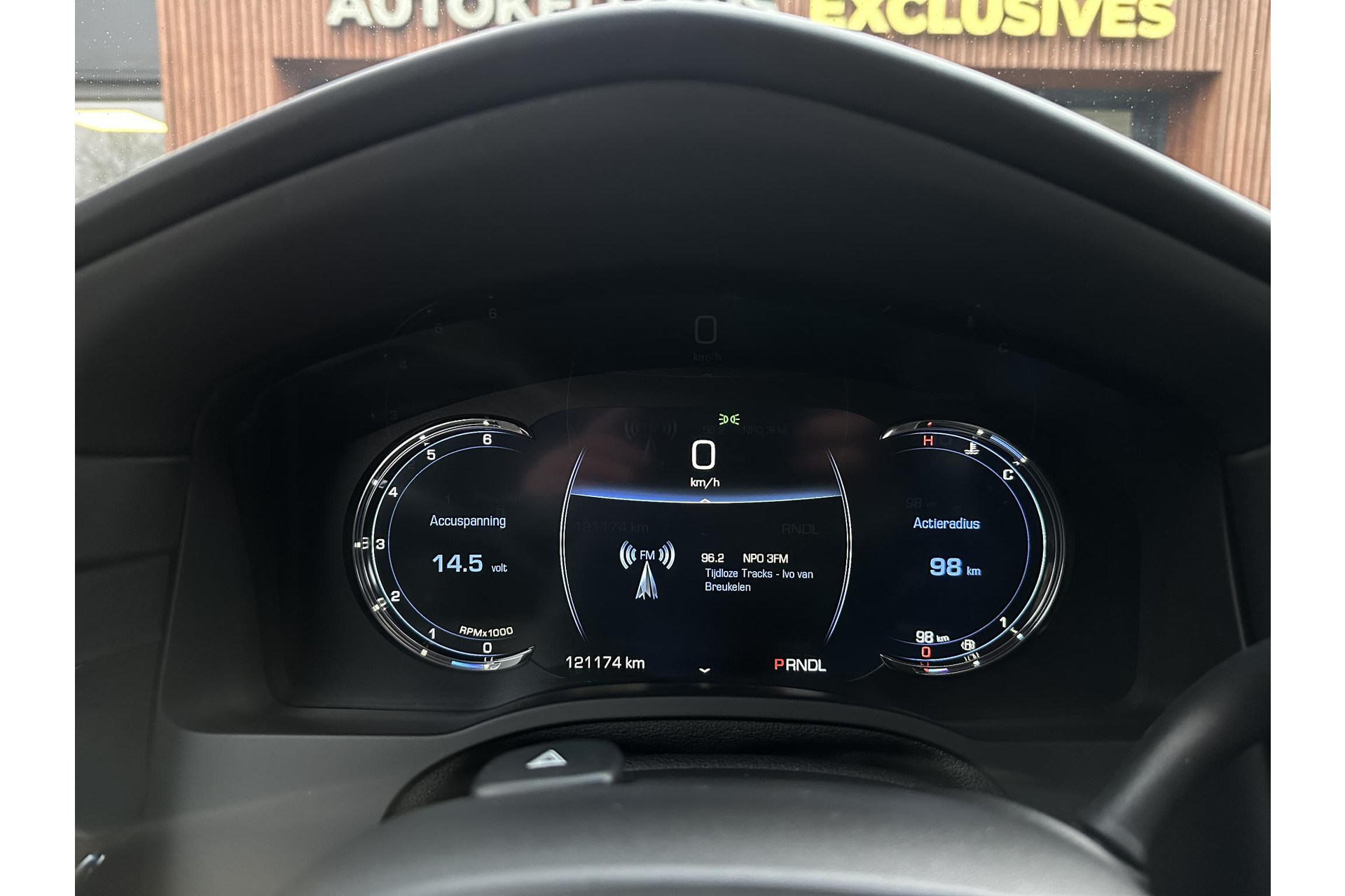 Cadillac Escalade 6.2 V8 Platinum 2018  37