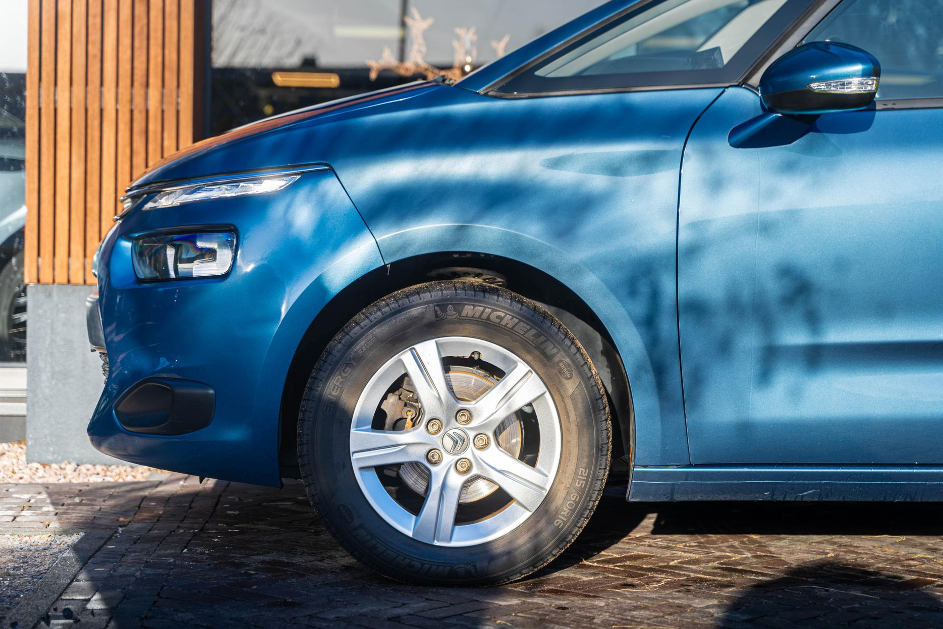 Citroën C4 Picasso 1.2 PureTech Attraction 2016 KYANOS BLUE PAINT (KGQ) 12