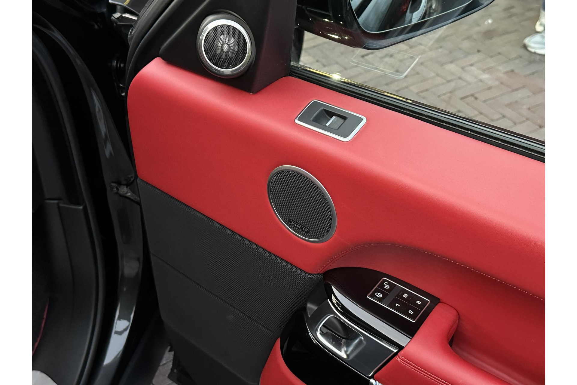 Land Rover Range Rover 3.0 TDV6 Autobiography 2015 Causeway Grey (950) (950) 46