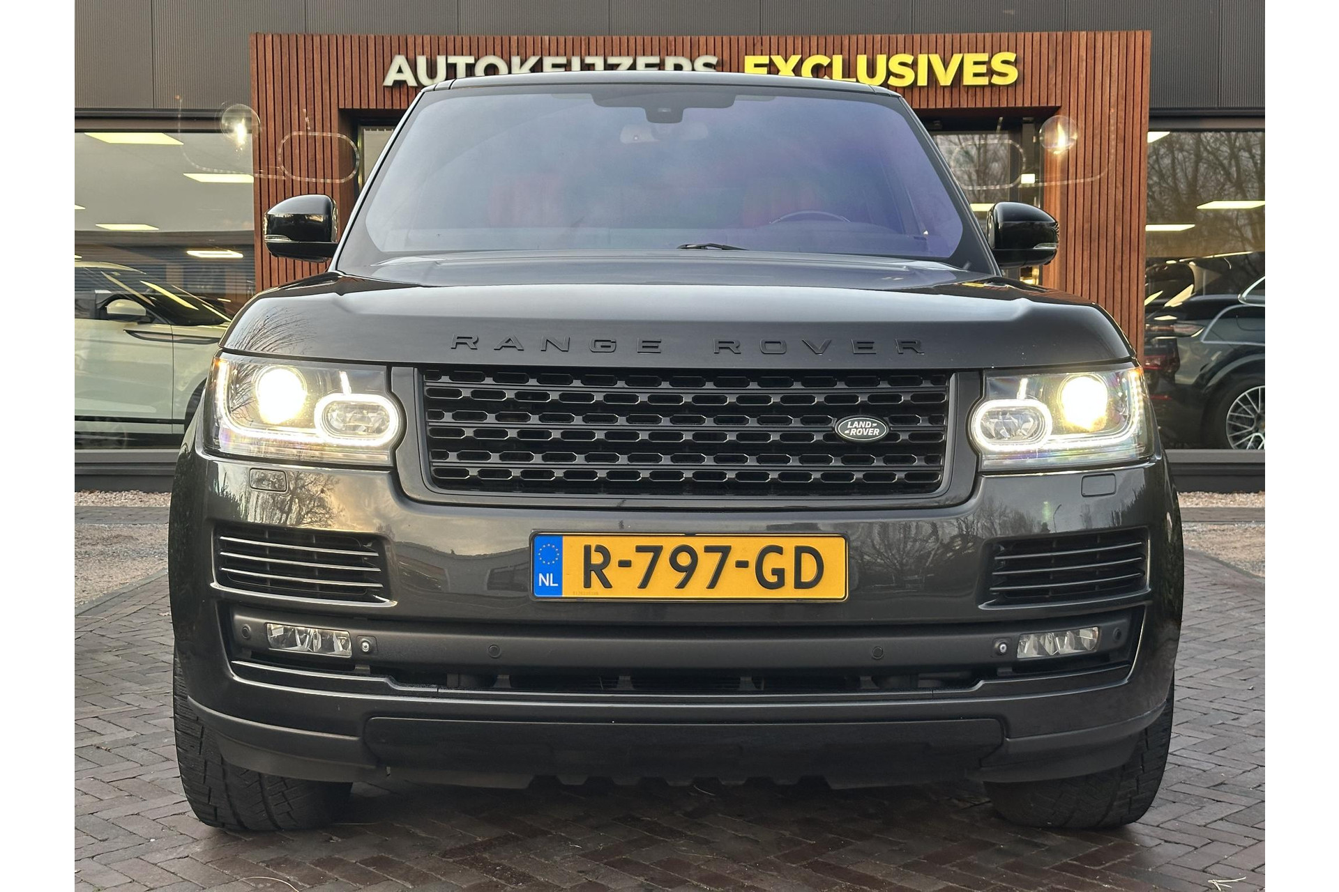 Land Rover Range Rover 3.0 TDV6 Autobiography 2015 Causeway Grey (950) (950) 5