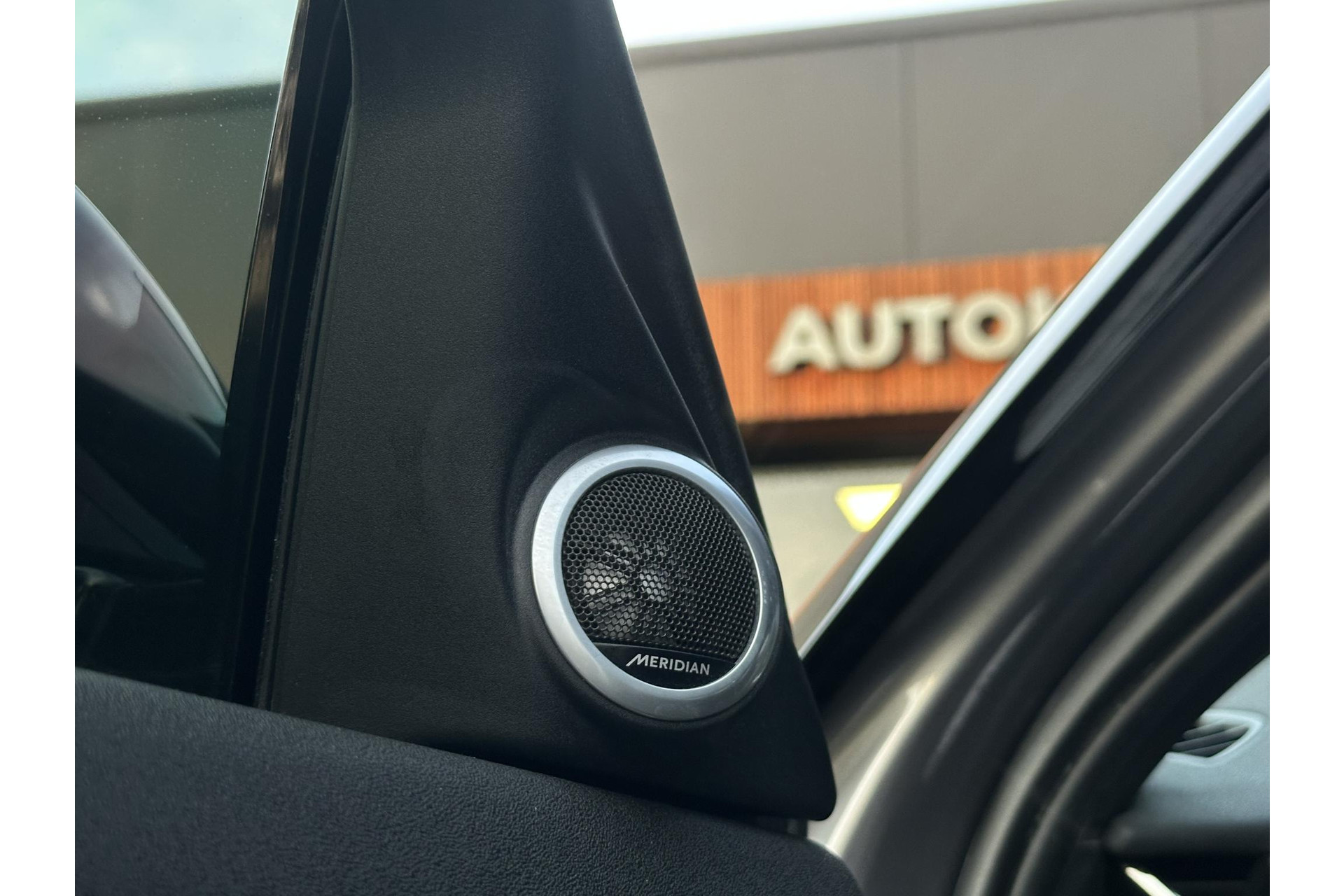 Land Rover Range Rover Evoque 2.0 P200 AWD R-Dynamic 2019 Eiger grey-JBC2409 (1DF) 15