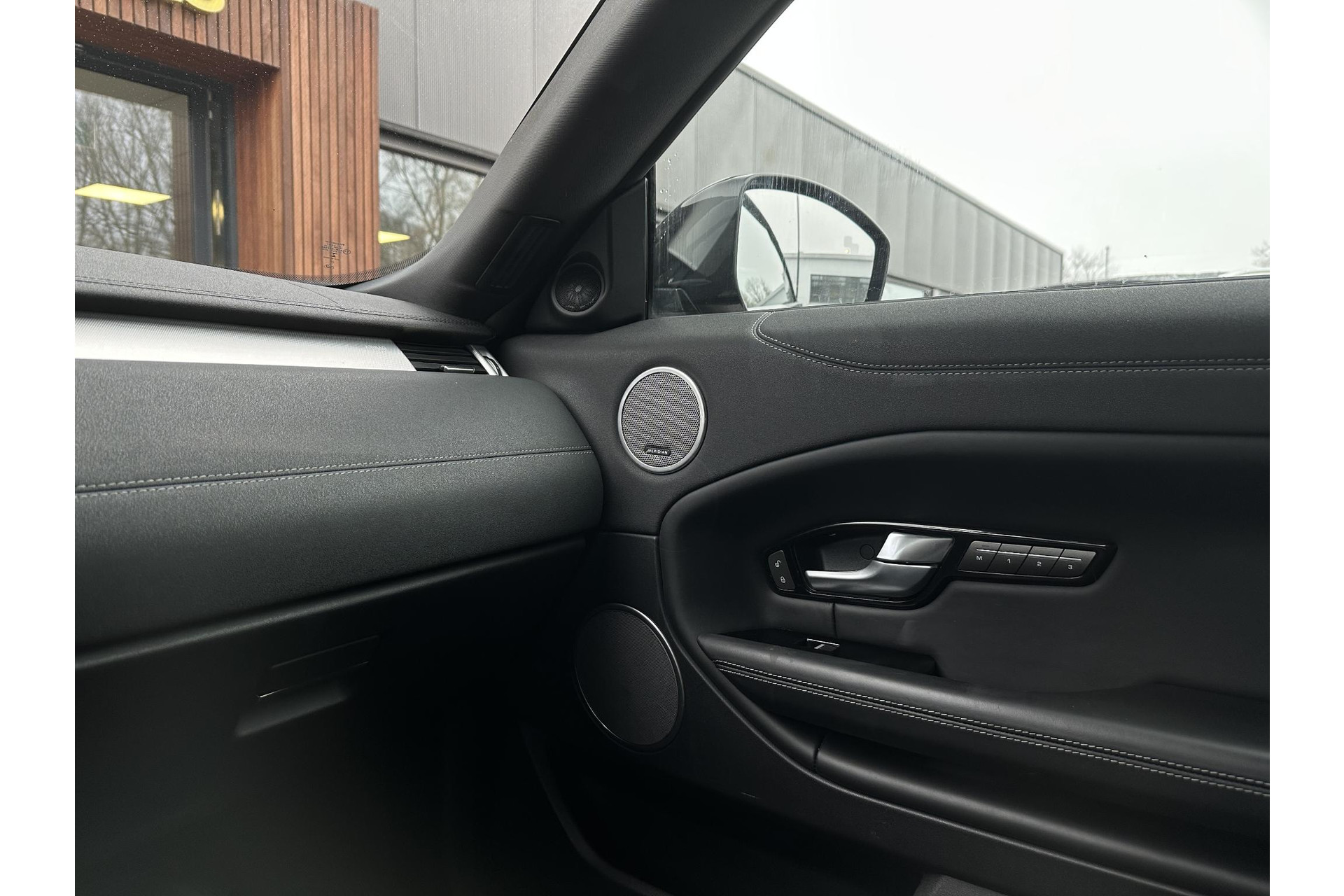 Land Rover Range Rover Evoque 2.0 Si4 HSE Dynamic 2016 Quartzite-JBC2162 (1AP) 34