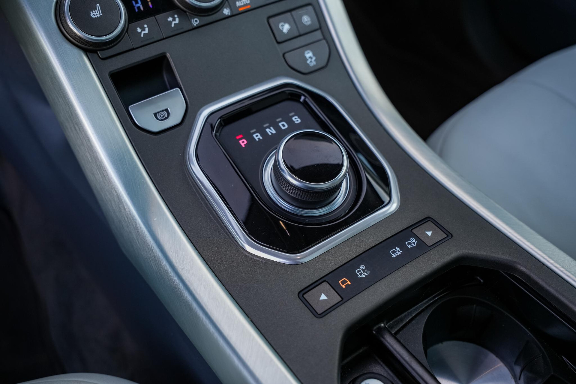 Land Rover Range Rover Evoque 2.0 Si4 HSE Dynamic 2018 Quartzite-JBC2162 (1AP) 14