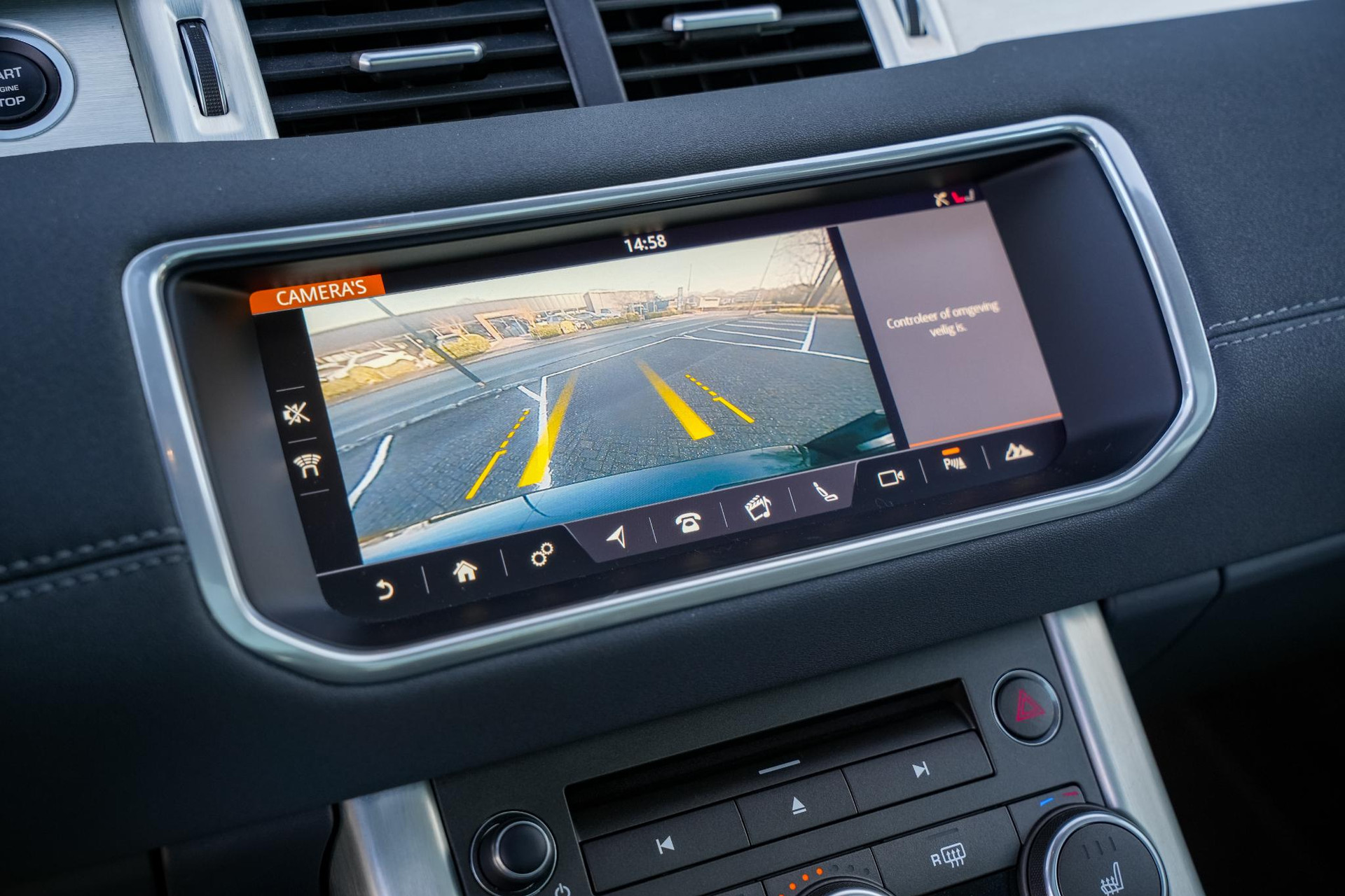 Land Rover Range Rover Evoque 2.0 Si4 HSE Dynamic 2018 Quartzite-JBC2162 (1AP) 18