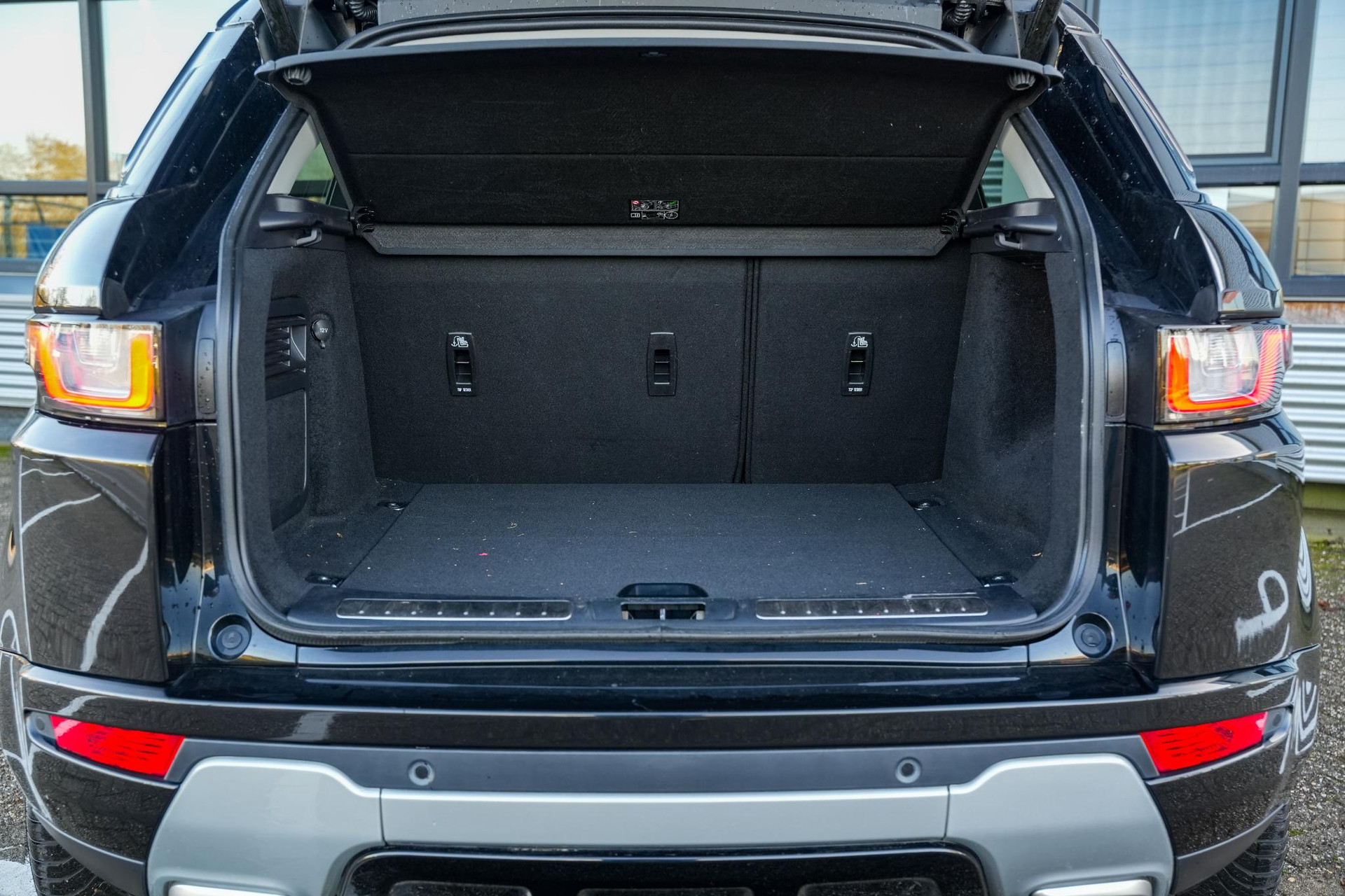 Land Rover Range Rover Evoque 2.0 Si4 HSE Dynamic 2018 Quartzite-JBC2162 (1AP) 26