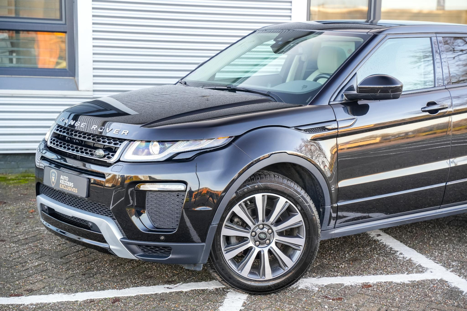 Land Rover Range Rover Evoque 2.0 Si4 HSE Dynamic 2018 Quartzite-JBC2162 (1AP) 29