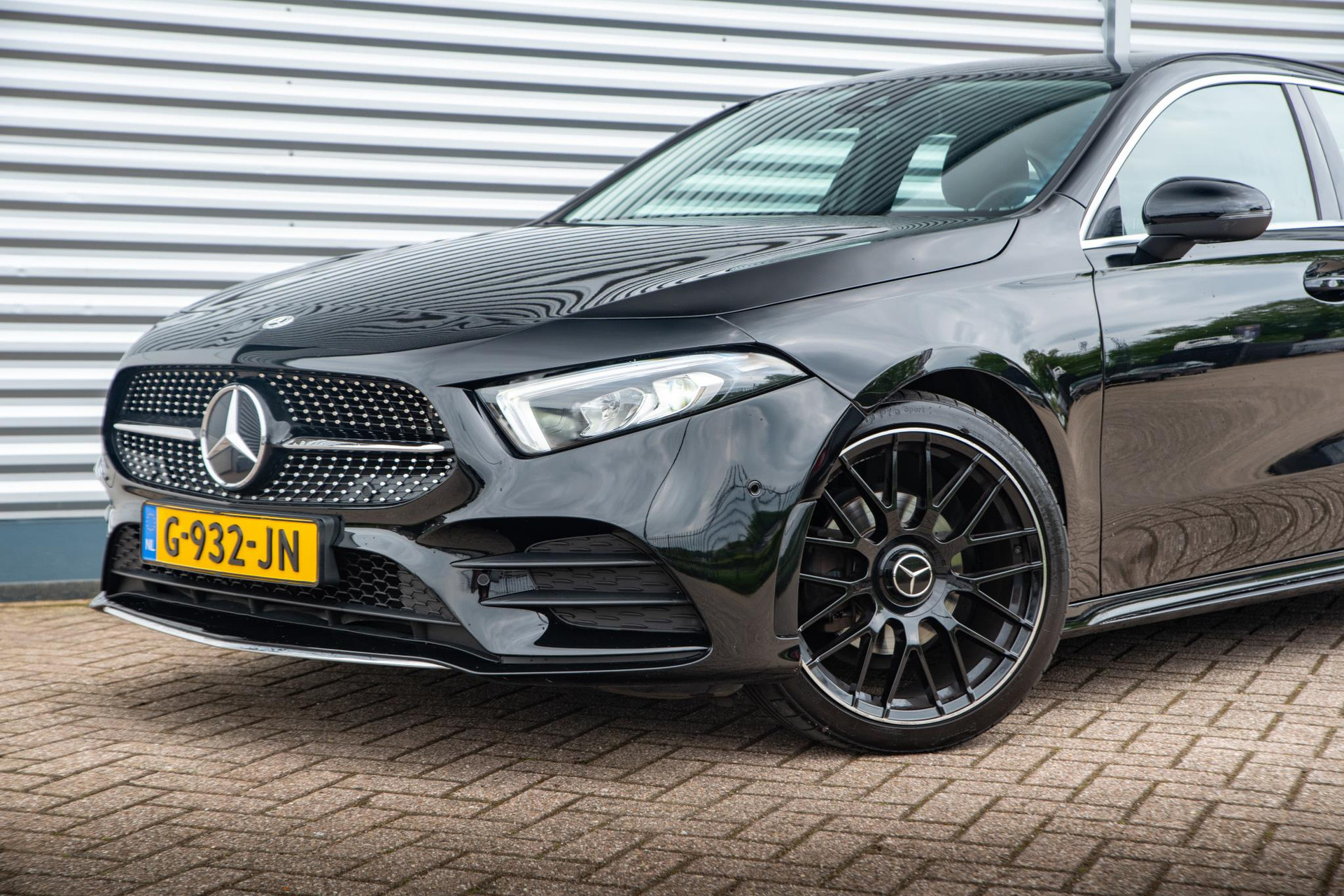 Mercedes-Benz A-Klasse 180 Business Solution AMG 2019  28