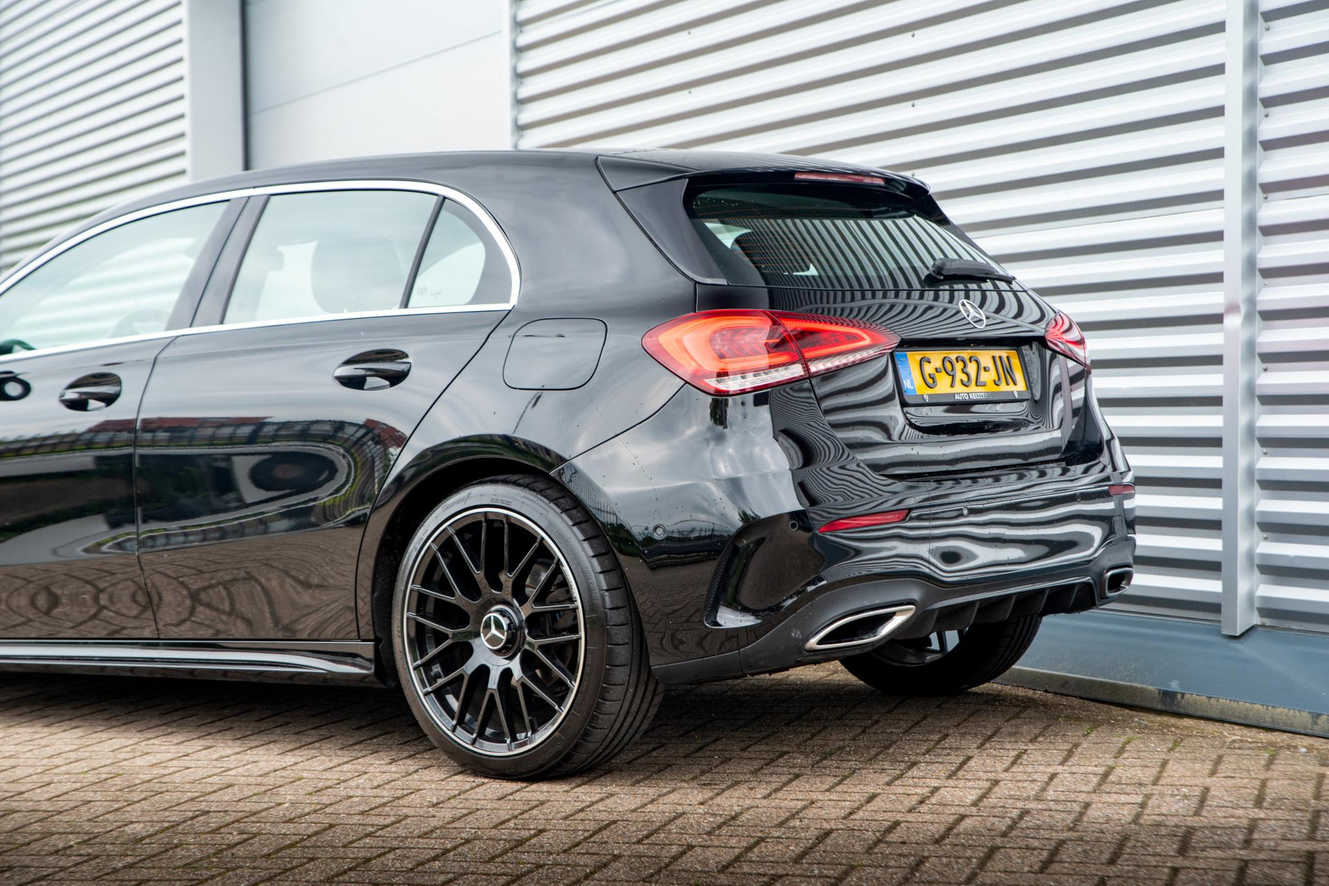 Mercedes-Benz A-Klasse 180 Business Solution AMG 2019  30