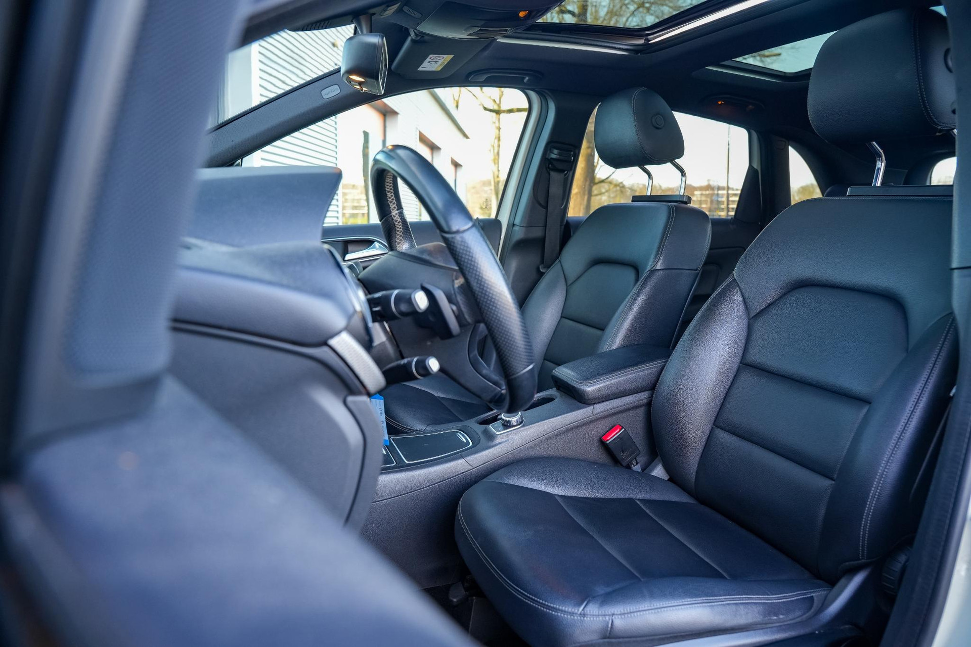 Mercedes-Benz B-Klasse 180 Ambition 2015  8