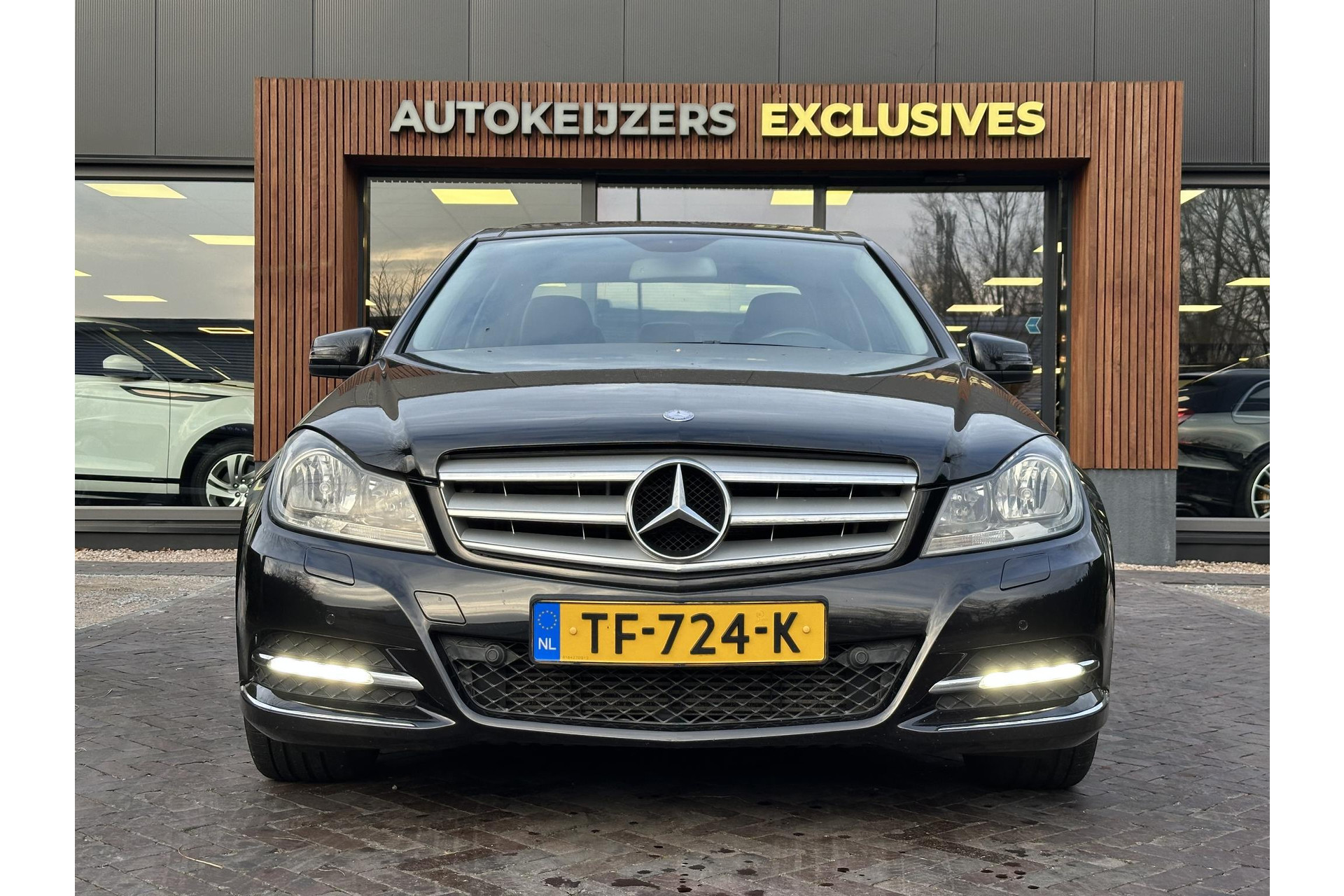 Mercedes-Benz C-Klasse 180 Business Class Avantgarde 2012 OBSIDIAN BLACK (197U) 2