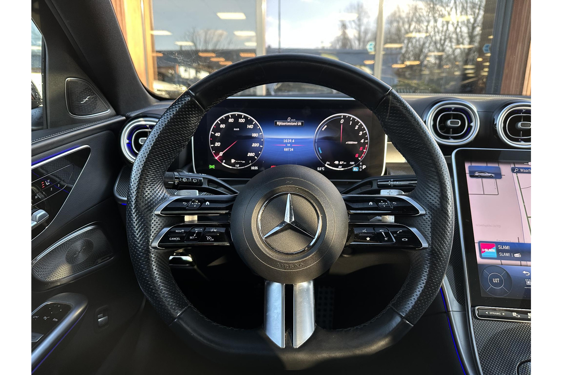 Mercedes-Benz C-Klasse 300 de 4MATIC AMG Line 2023 GRAPHITE GRAY - METALLIC FINISH (831U) 23