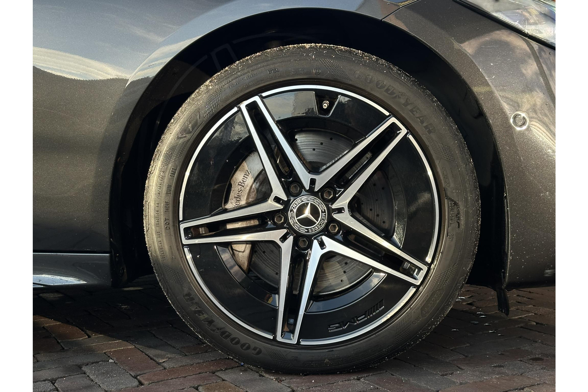 Mercedes-Benz C-Klasse 300 de 4MATIC AMG Line 2023 GRAPHITE GRAY - METALLIC FINISH (831U) 38