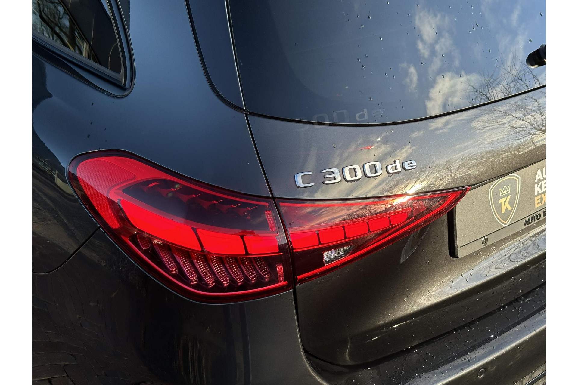 Mercedes-Benz C-Klasse 300 de 4MATIC AMG Line 2023 GRAPHITE GRAY - METALLIC FINISH (831U) 39