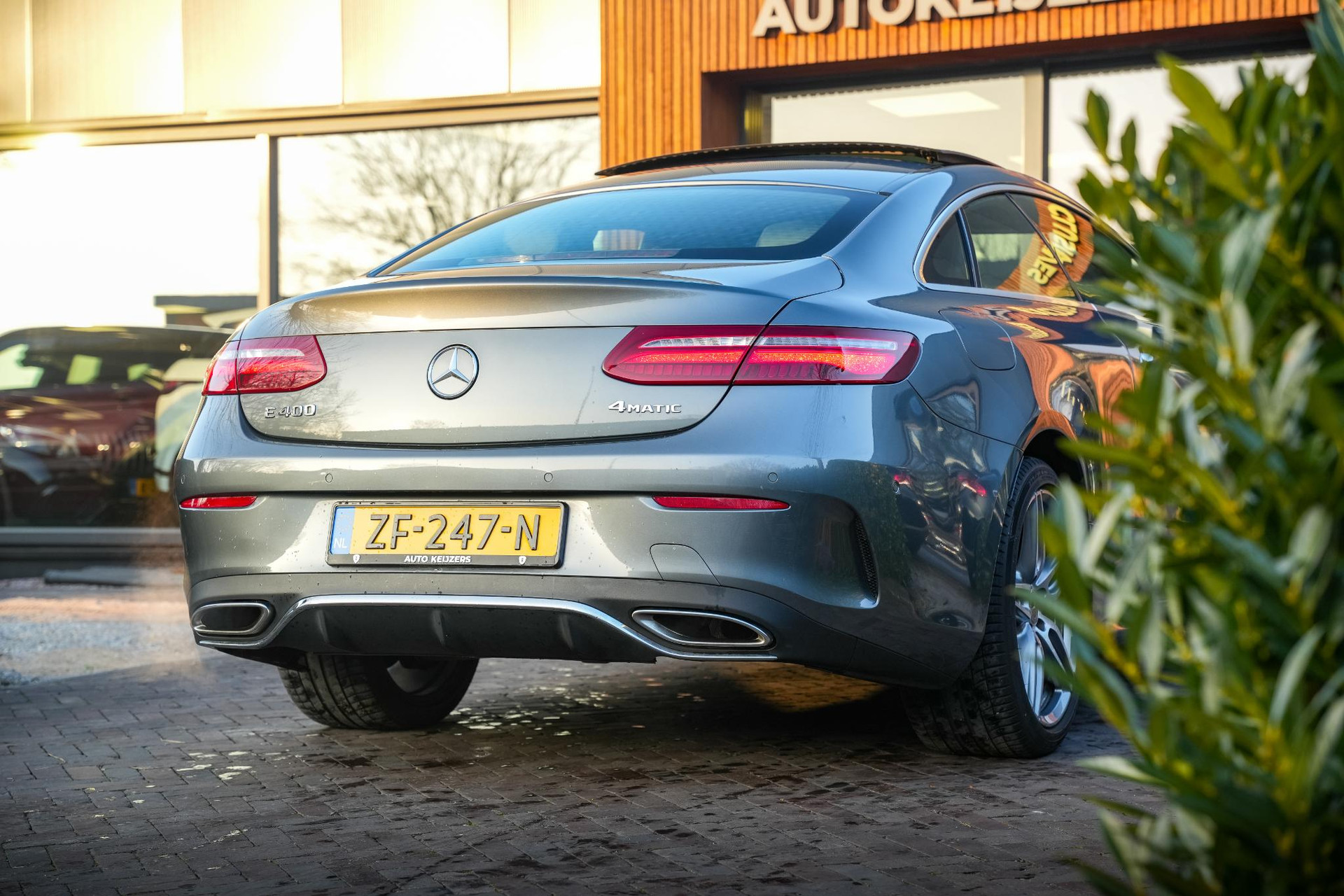Mercedes-Benz E-Klasse Coupé 400 4MATIC AMG 2018  10