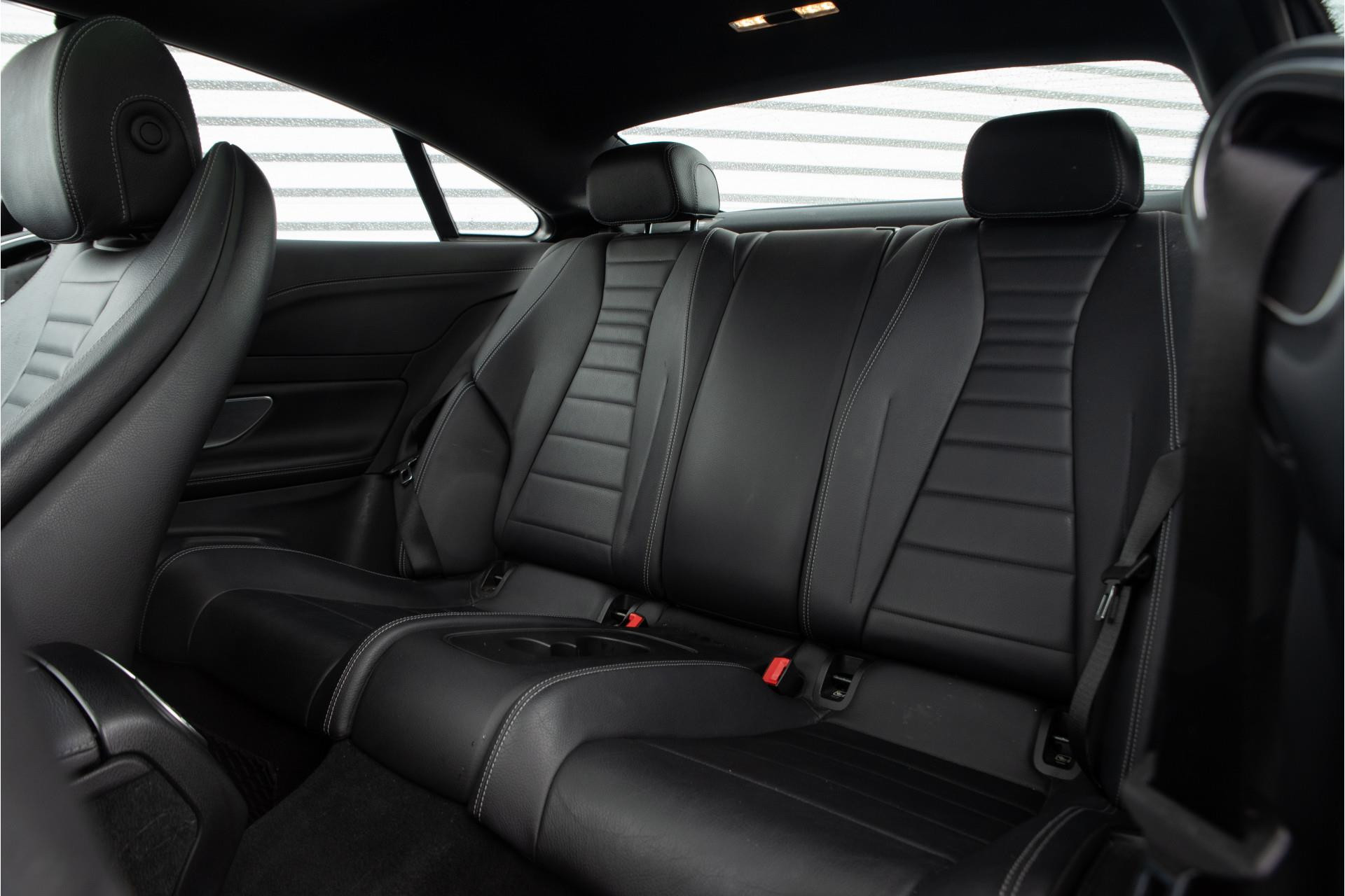 Mercedes-Benz E-Klasse Coupé 400 4MATIC AMG 2018  13