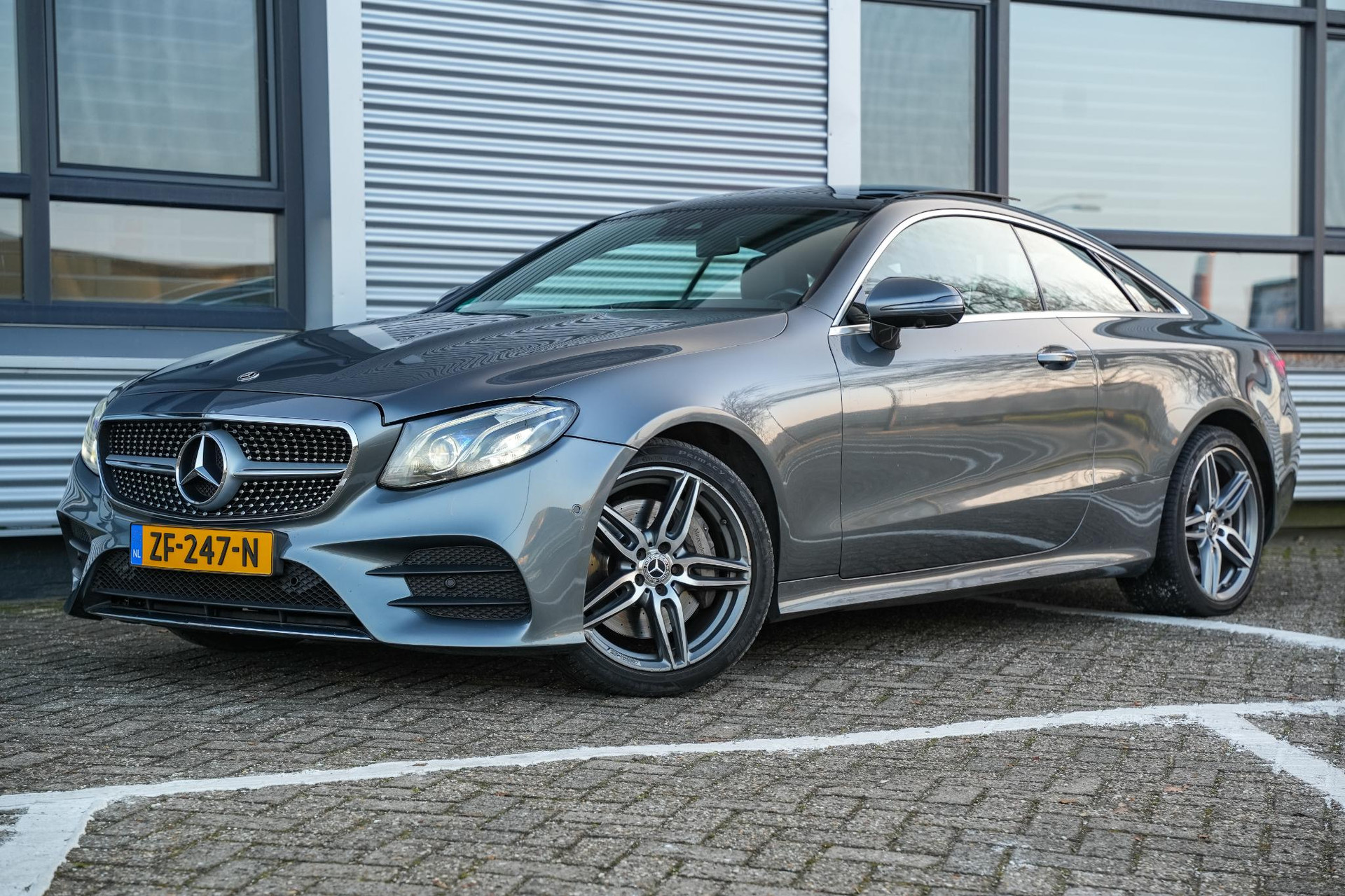 Mercedes-Benz E-Klasse Coupé 400 4MATIC AMG 2018  28