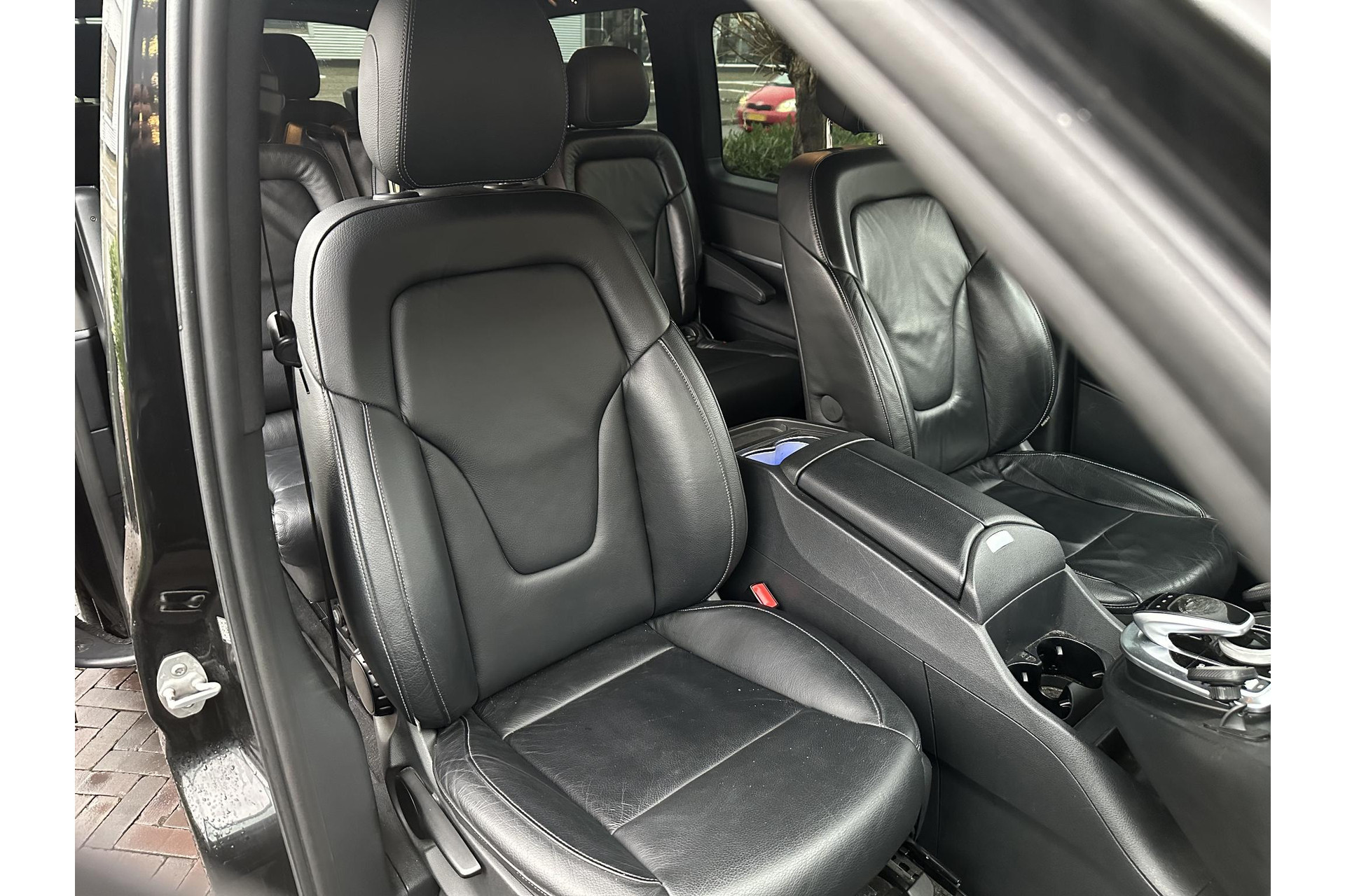 Mercedes-Benz V-Klasse 250d Extra Lang Avantgarde Edition 2018  23