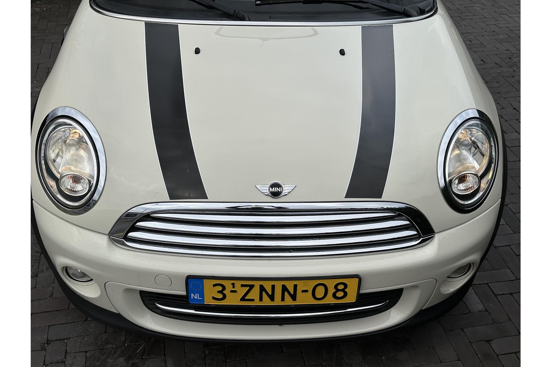MINI Cabrio 1.6 Cooper Chili 2014 Pepper-white (850) 2
