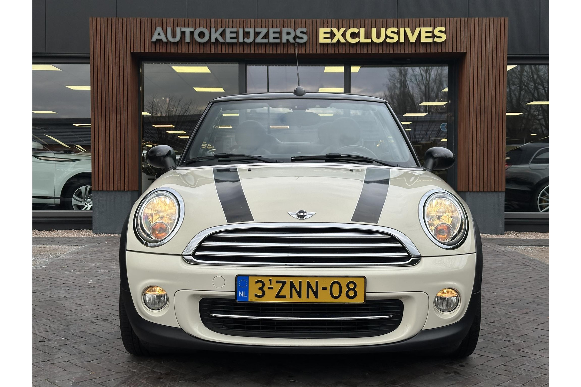 MINI Cabrio 1.6 Cooper Chili 2014 Pepper-white (850) 3
