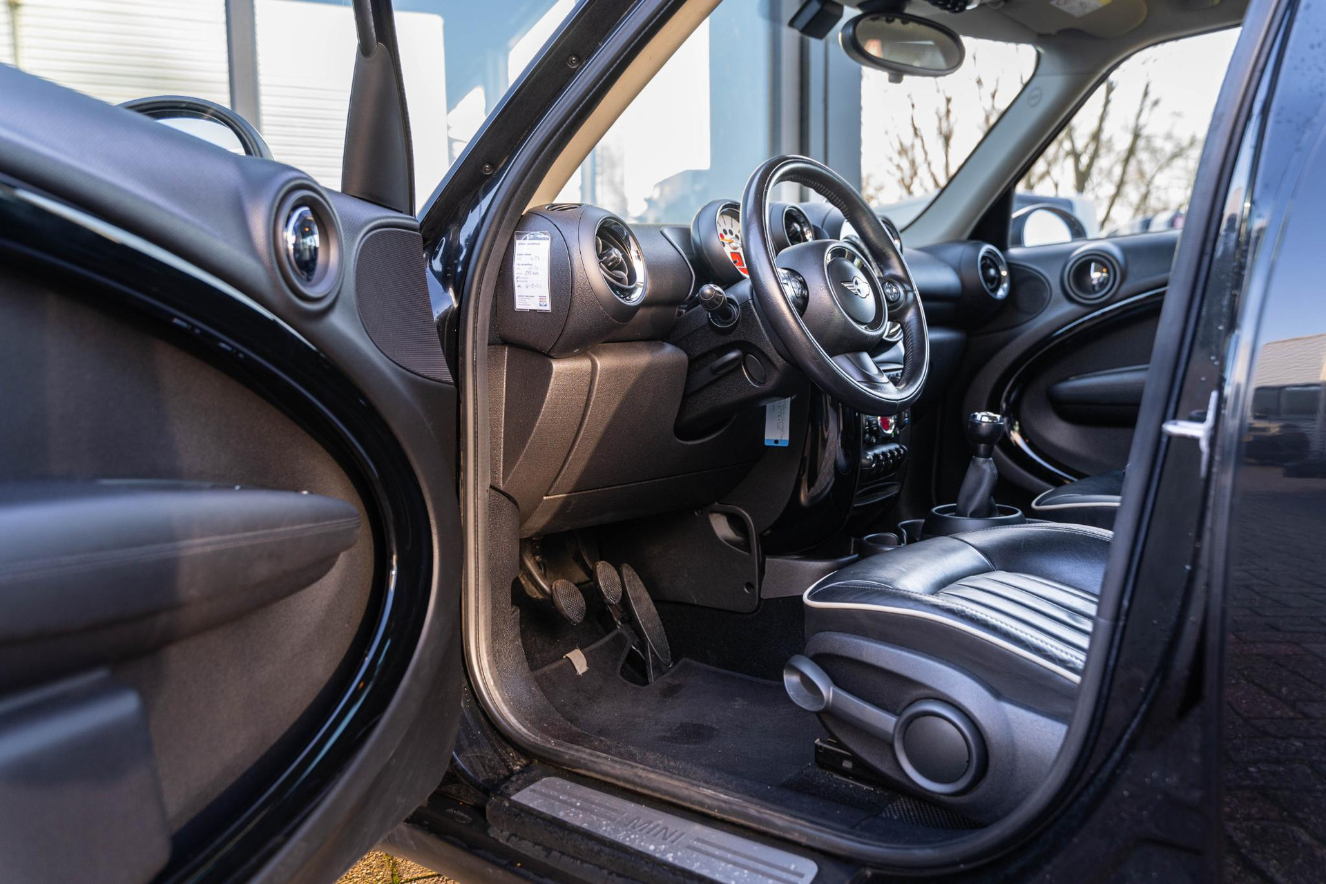 MINI Countryman 1.6 Cooper Knockout Edition 2014 Absolute black metallic 6