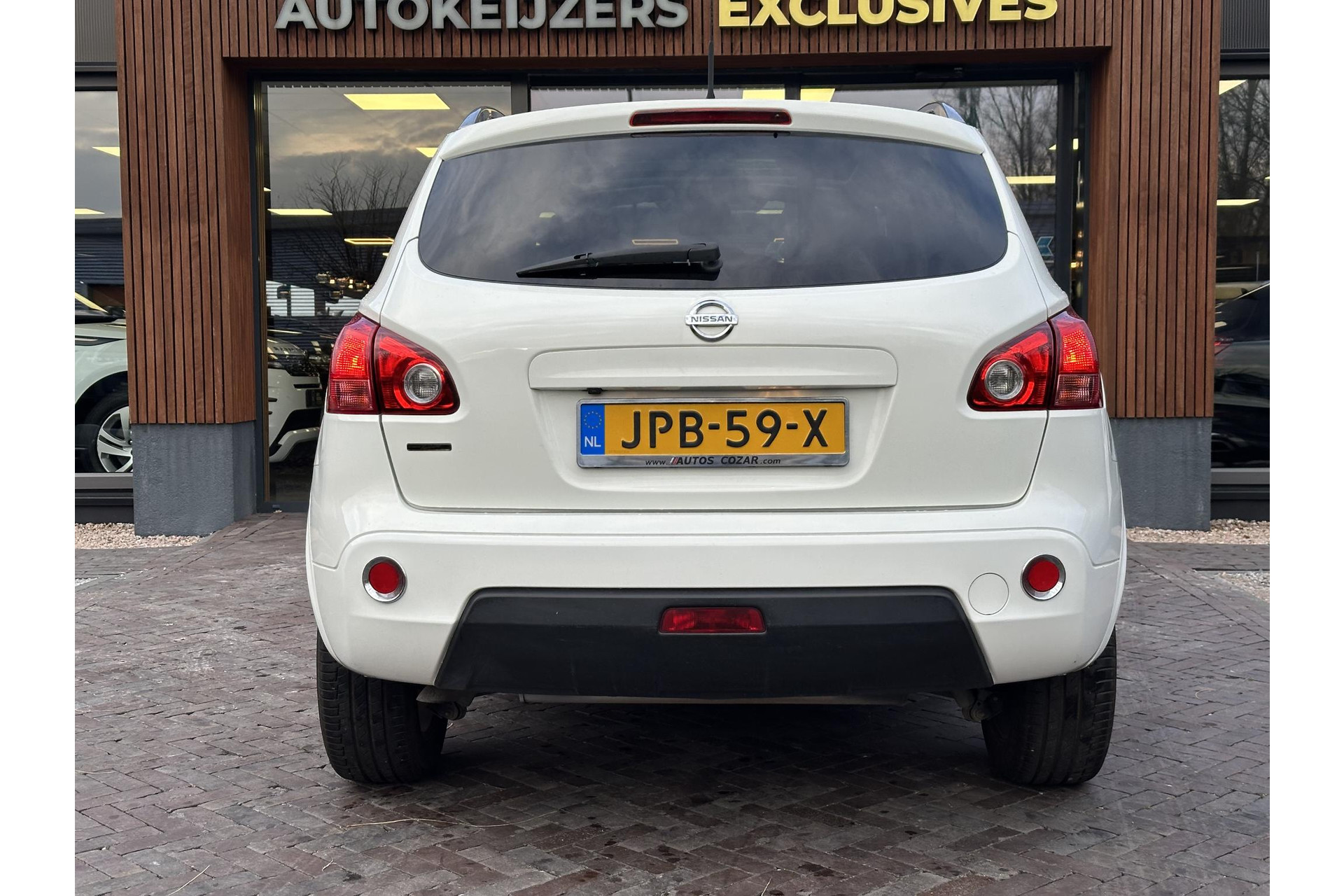 Nissan QASHQAI 2.0 dCi Connect Edition 4WD 2010  11