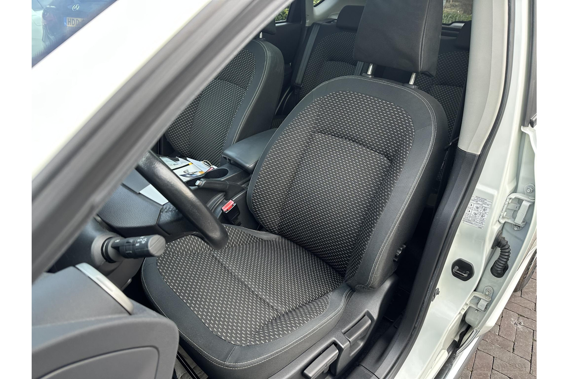 Nissan QASHQAI 2.0 dCi Connect Edition 4WD 2010  12