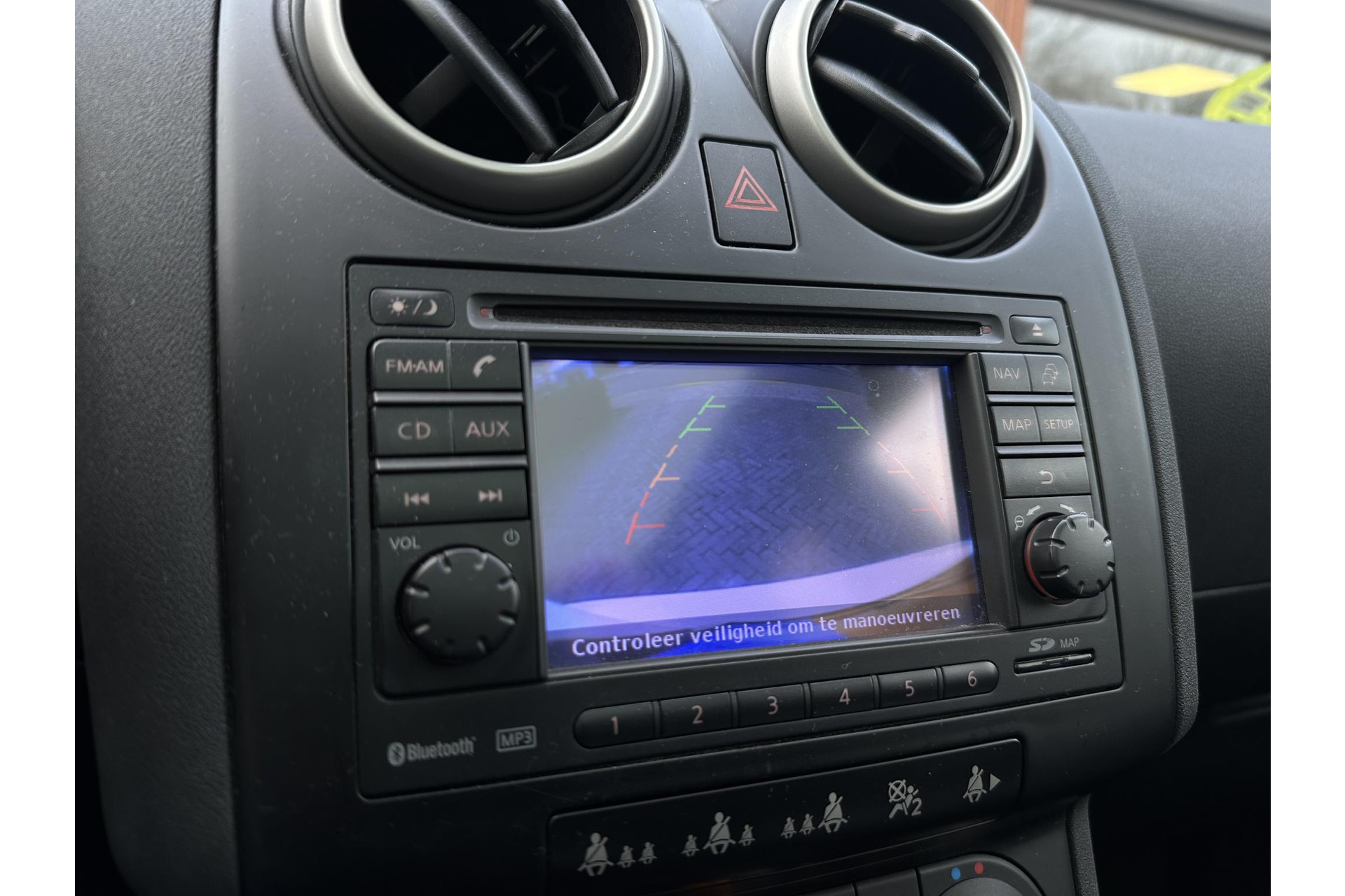 Nissan QASHQAI 2.0 dCi Connect Edition 4WD 2010  20