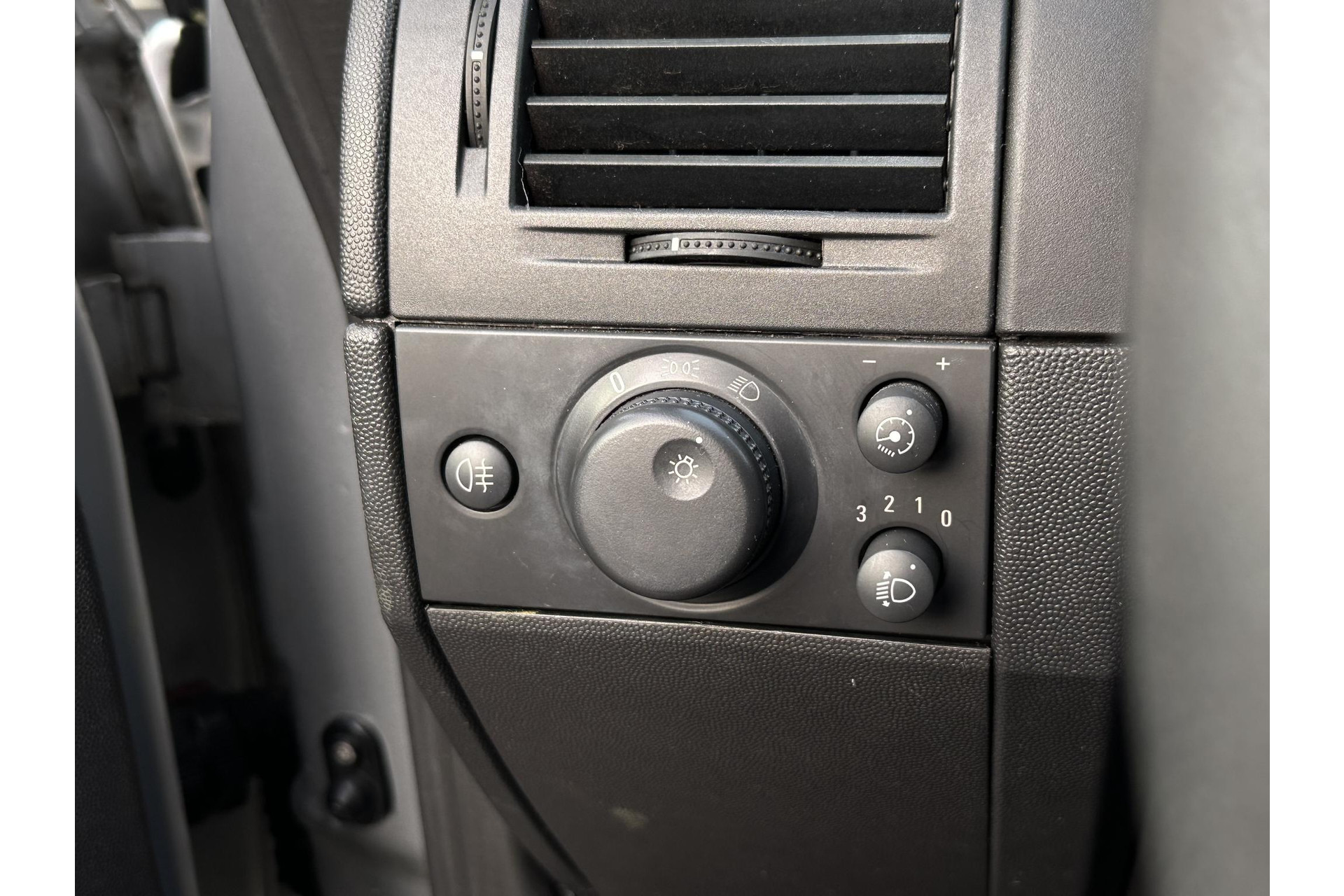 Opel Meriva 1.4-16V Edition 2009 Star silver iii (2AU) 21