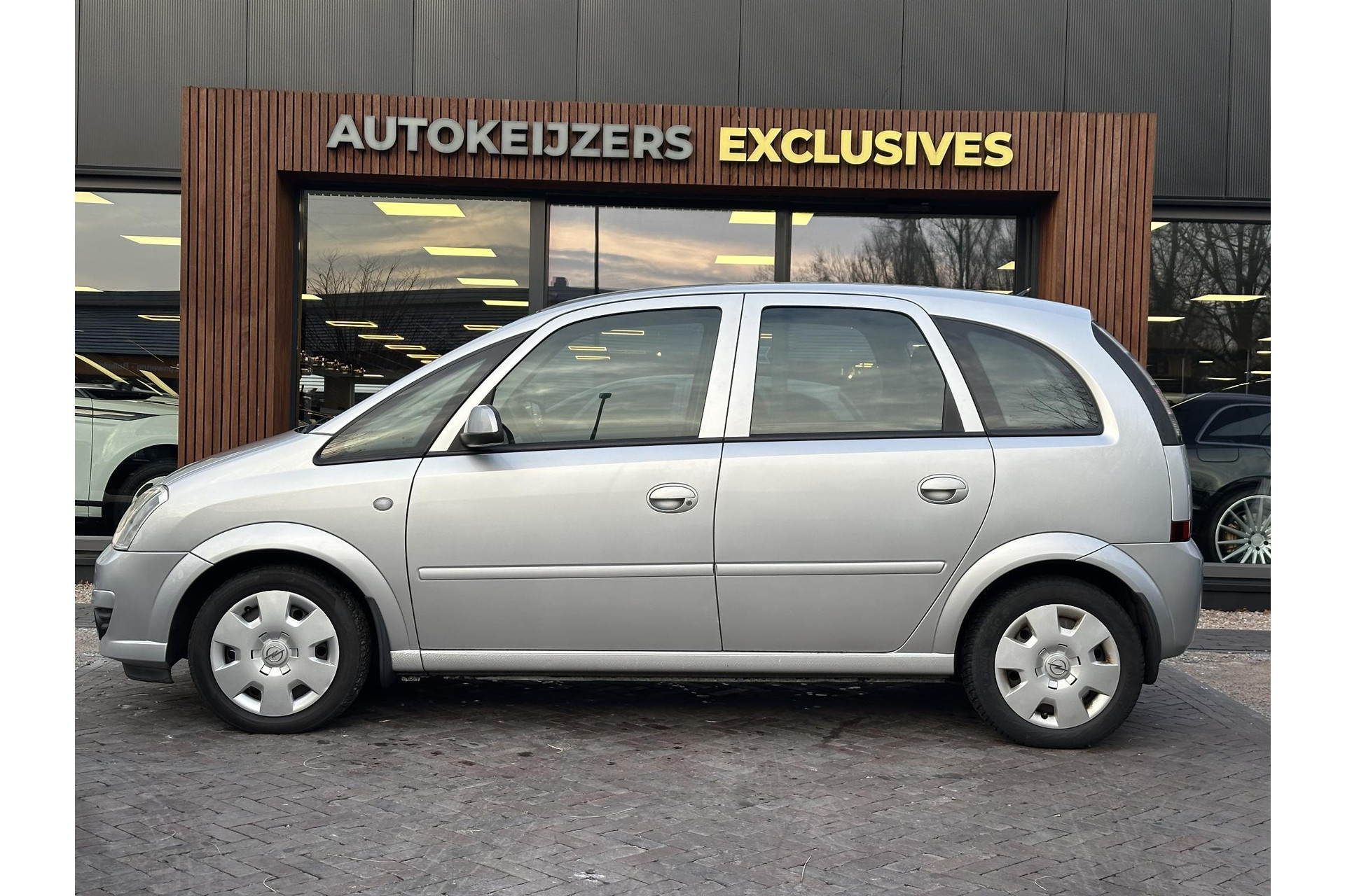 Opel Meriva 1.4-16V Edition 2009 Star silver iii (2AU) 3