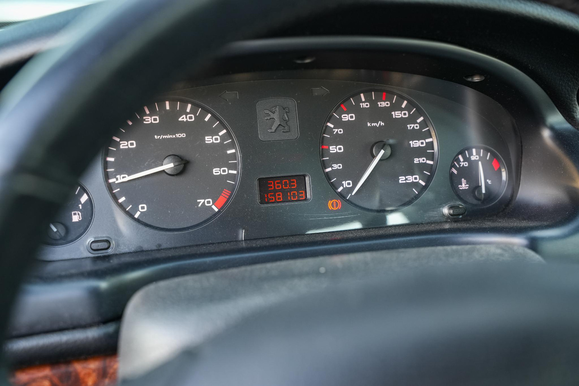 Peugeot 406 1.8-16V STX 2000  19