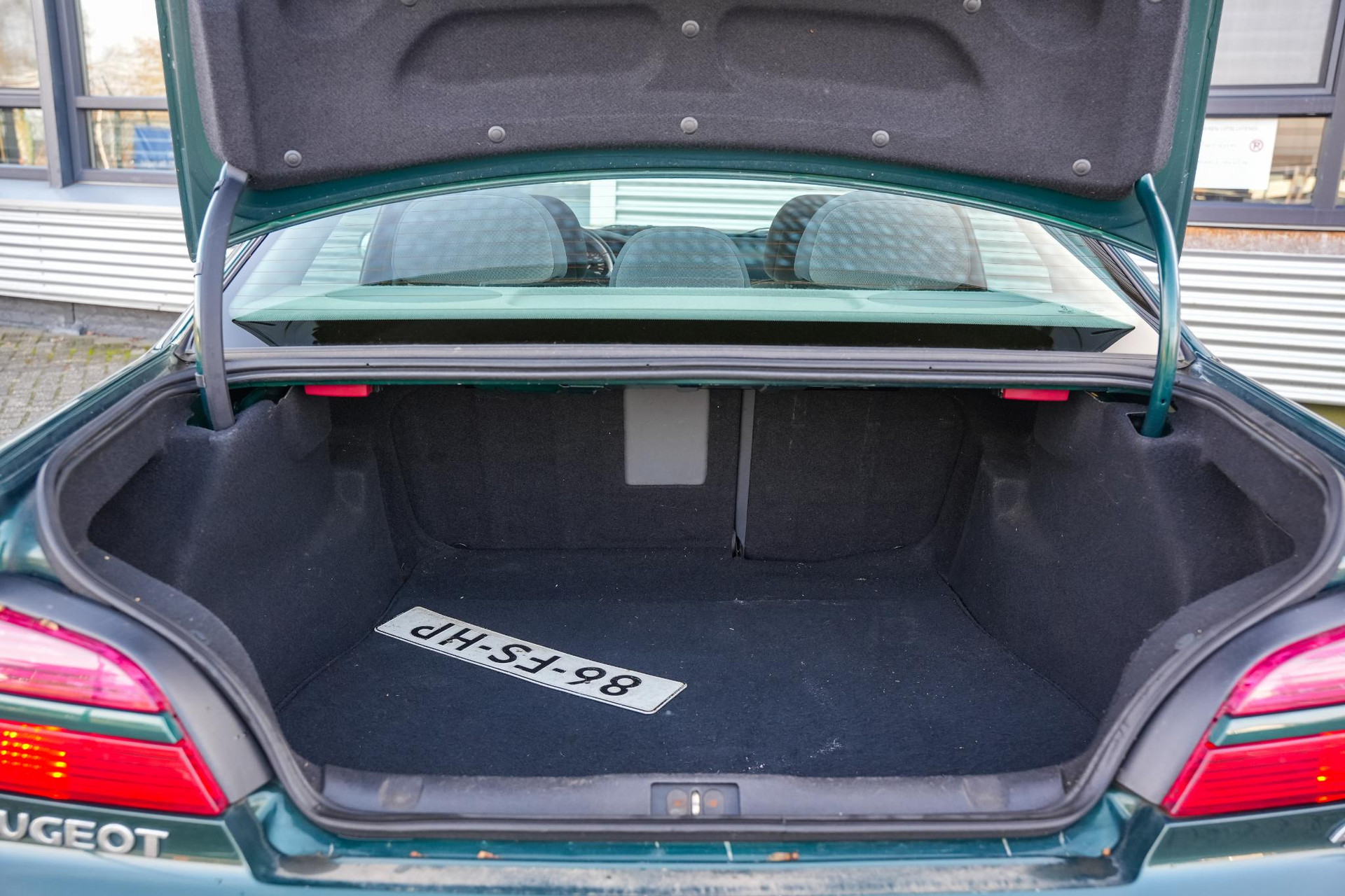 Peugeot 406 1.8-16V STX 2000  21